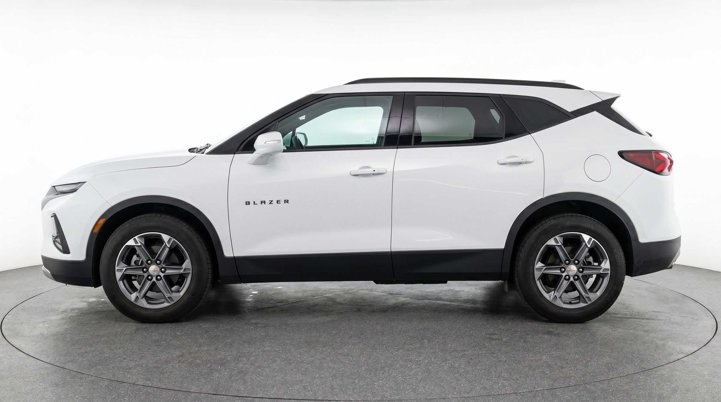Thumbnail: 2025 Chevrolet Blazer - 4