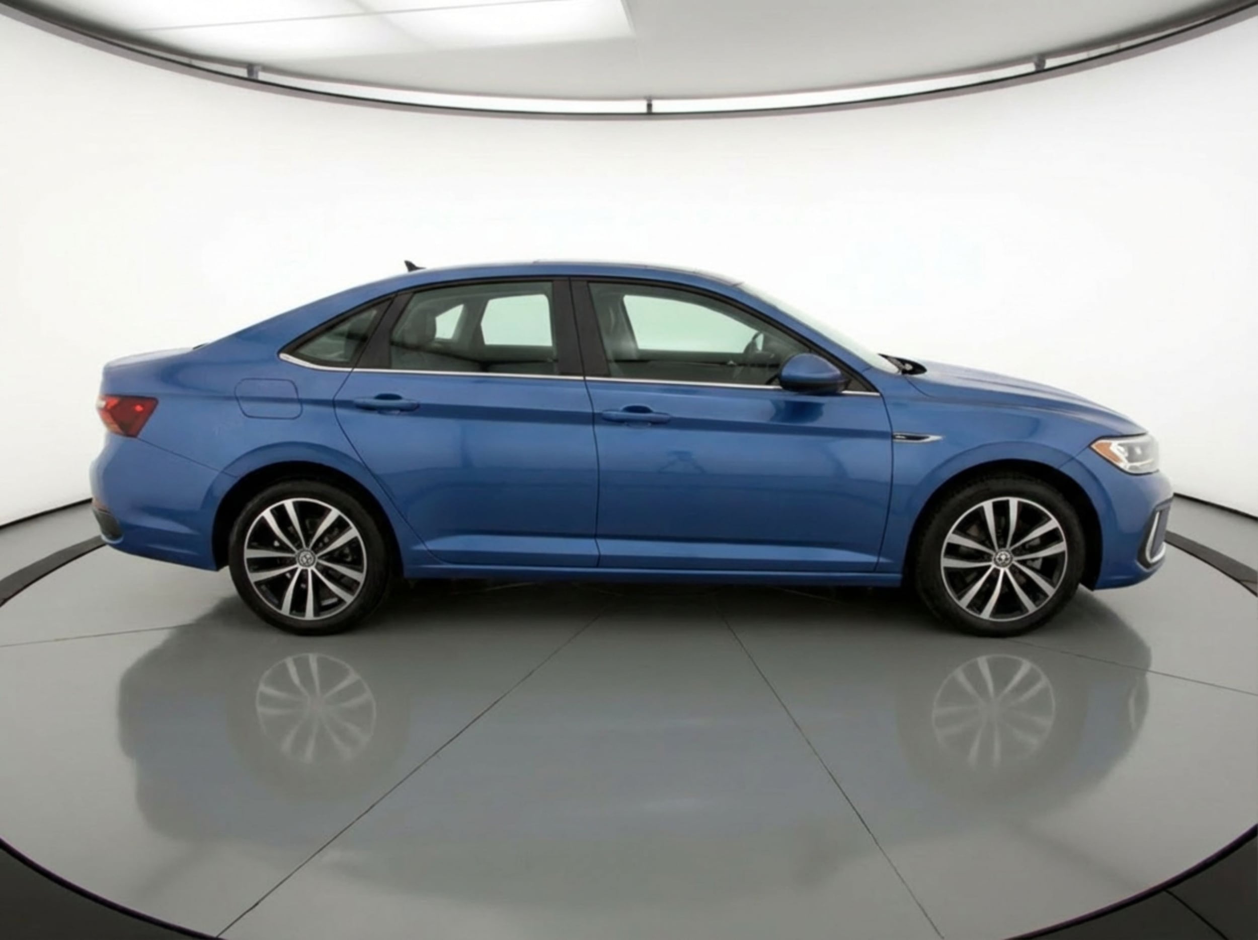 Thumbnail: 2025 Volkswagen Jetta - 8