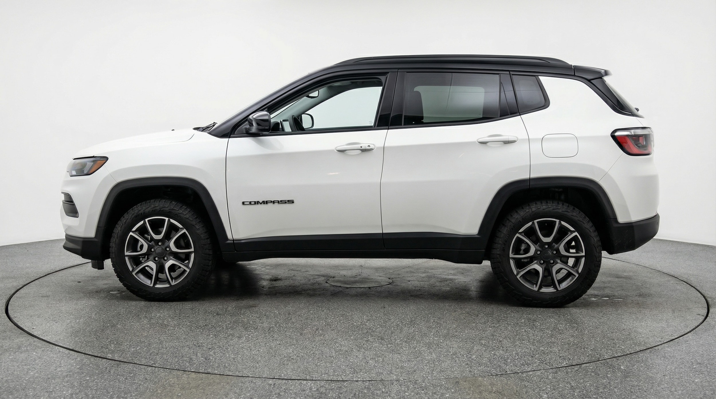 Thumbnail: 2025 Jeep Compass - 4