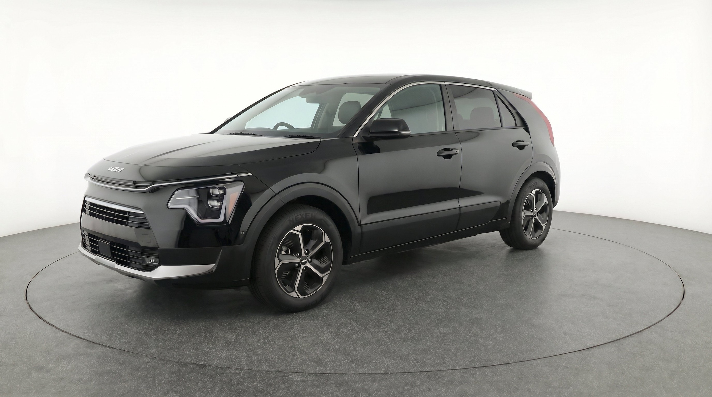 Thumbnail: 2026 Kia Niro - 3