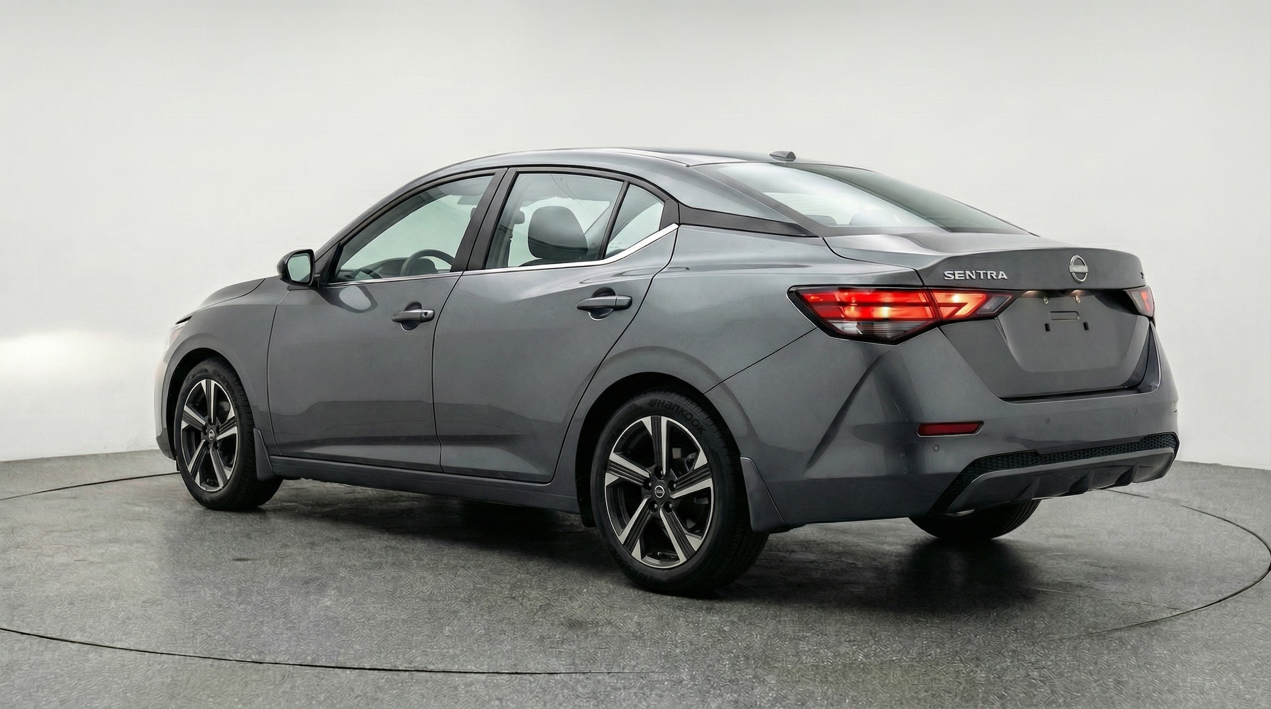 Thumbnail: 2025 Nissan Sentra - 5