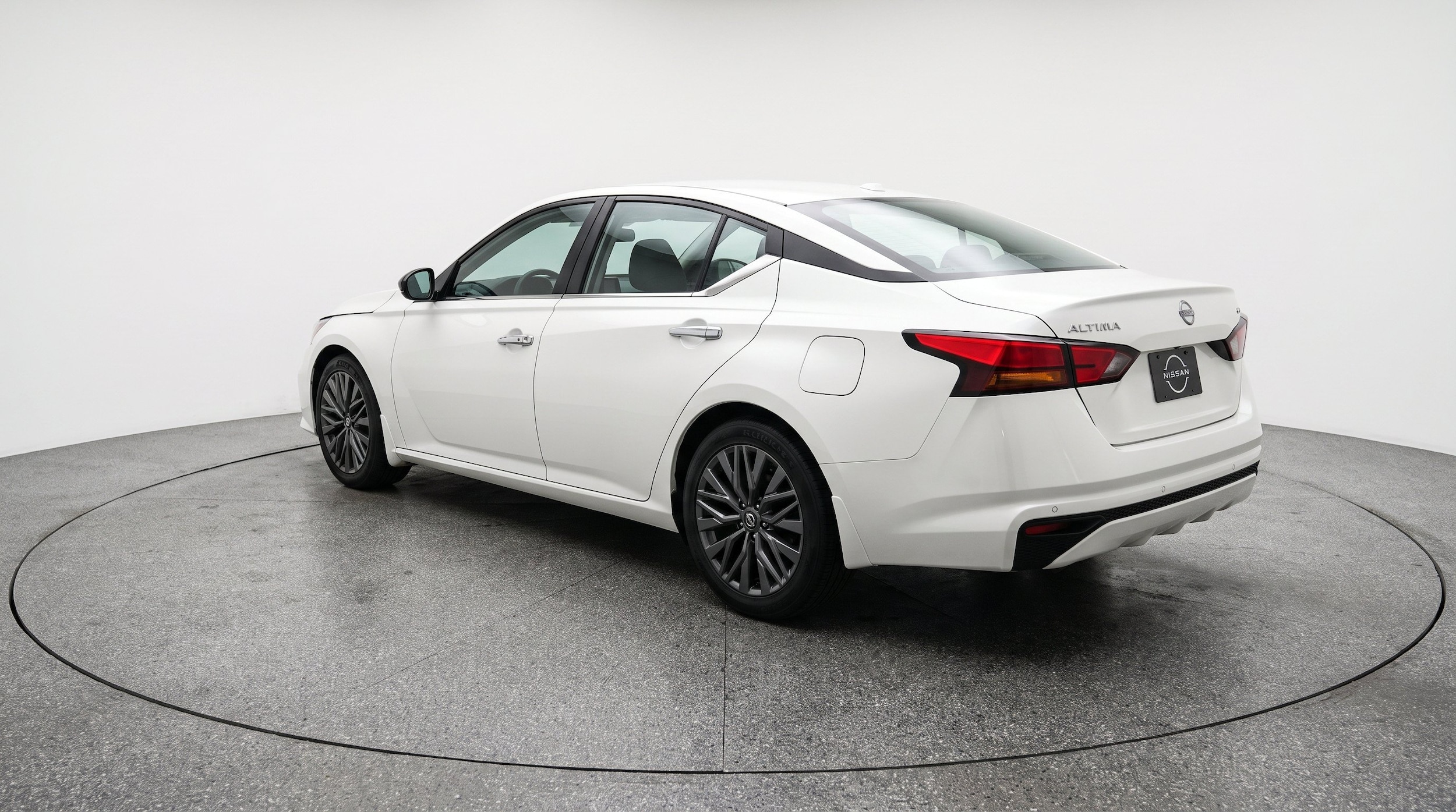 Thumbnail: 2025 Nissan Altima - 6