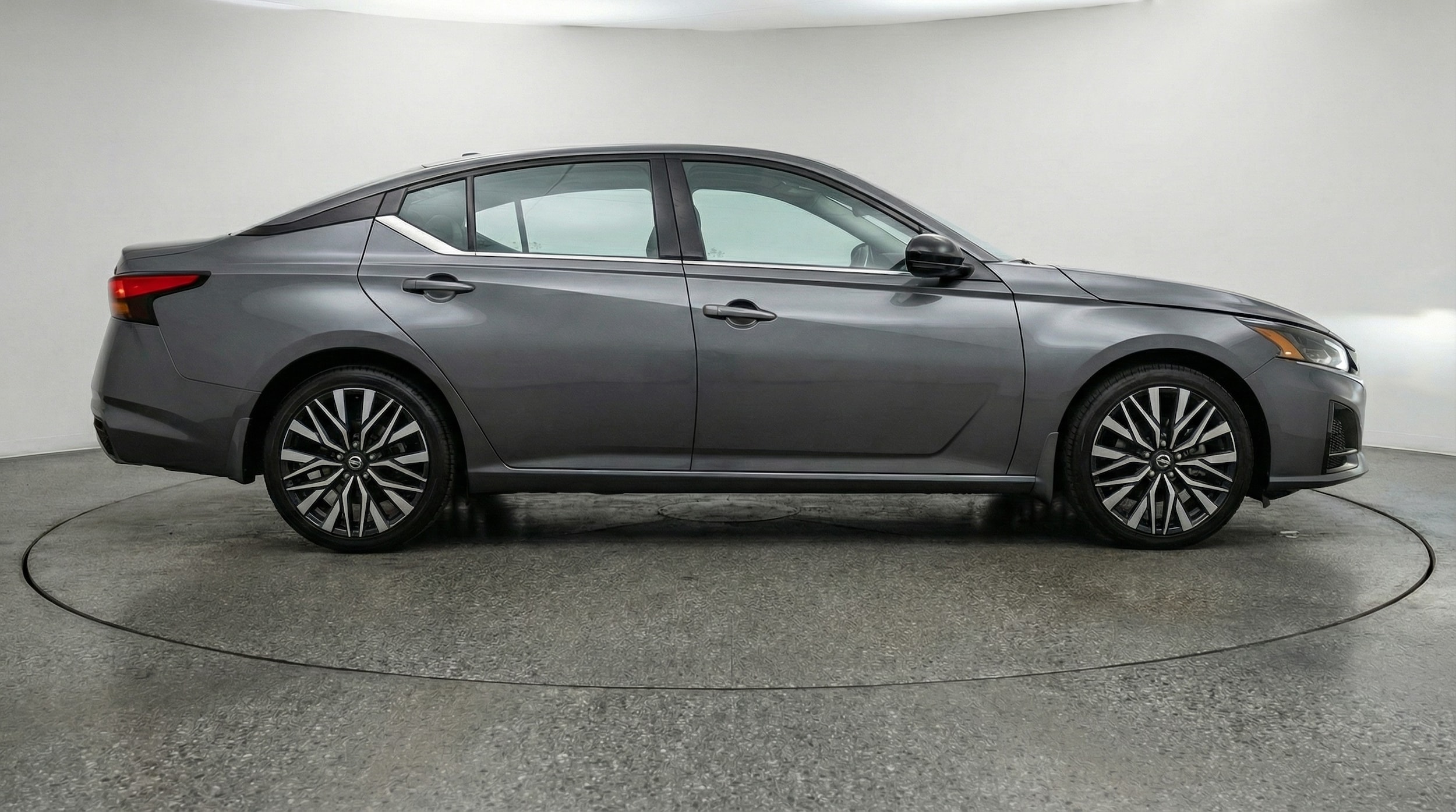 Thumbnail: 2025 Nissan Altima - 8