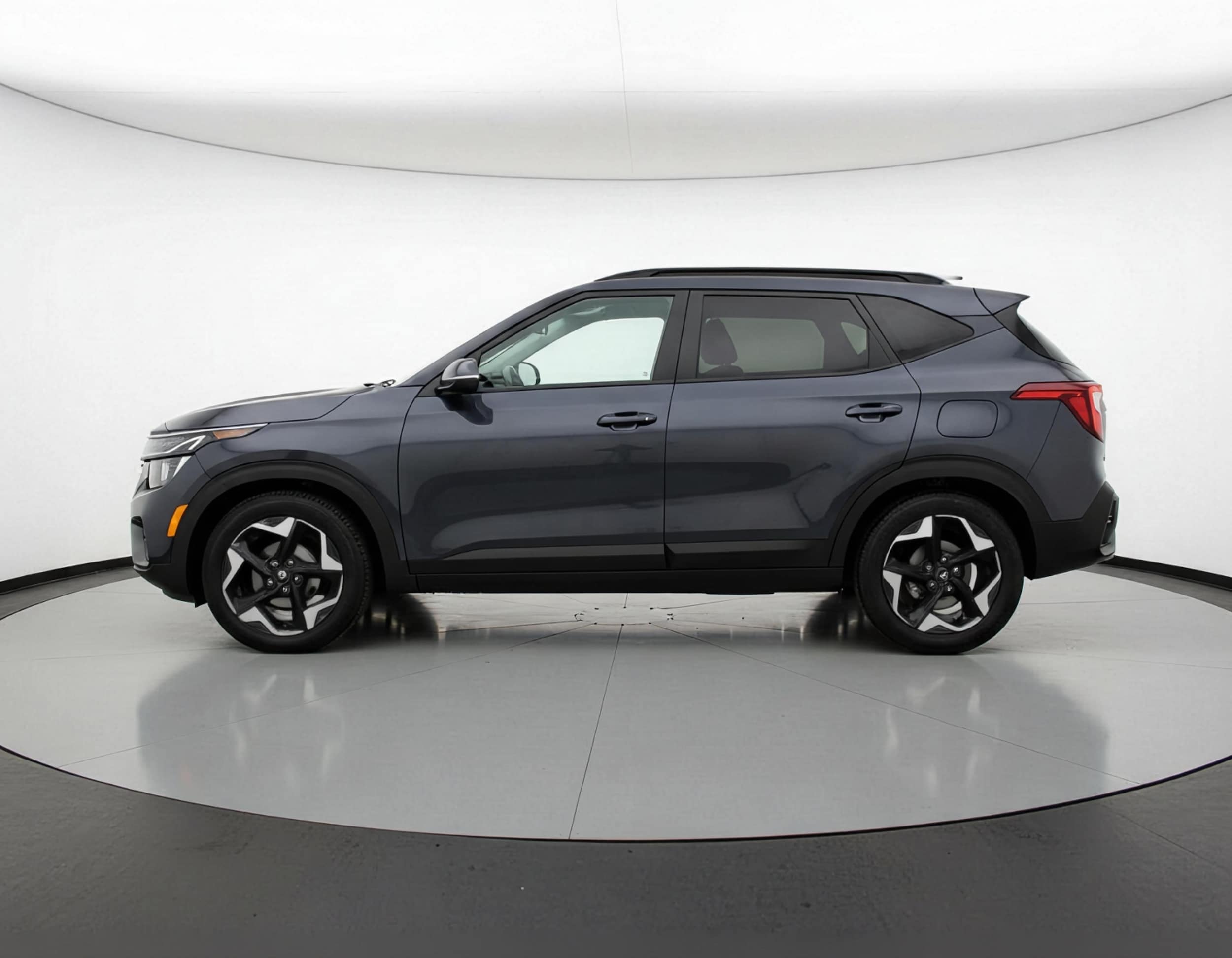 Thumbnail: 2025 Kia Seltos - 4