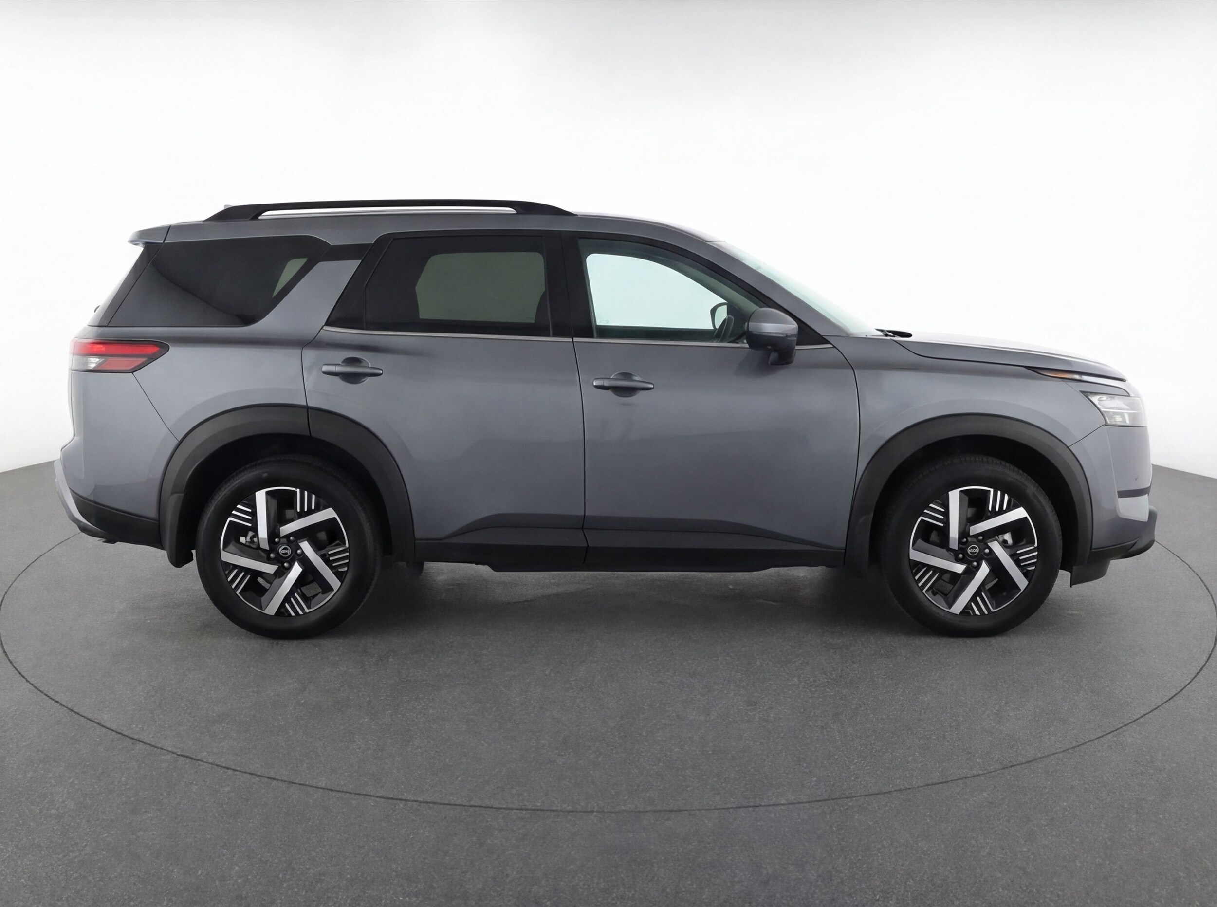 Thumbnail: 2025 Nissan Kicks - 11