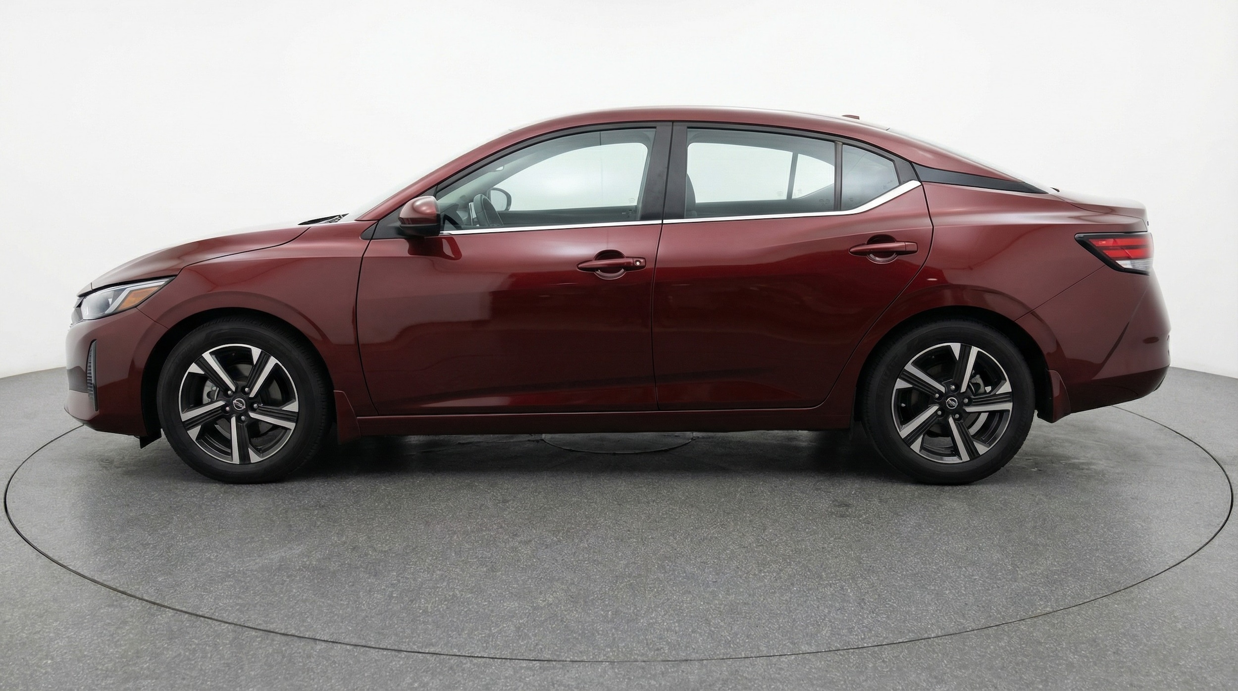 Thumbnail: 2025 Nissan Sentra - 4