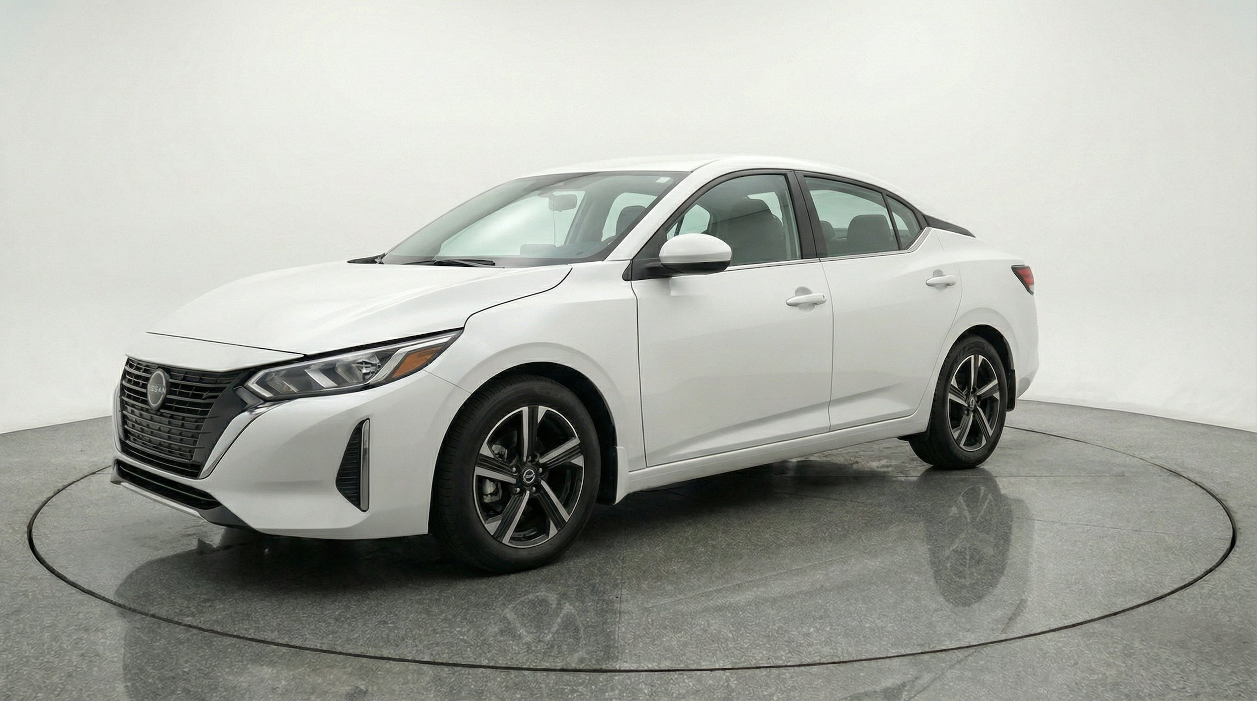 Thumbnail: 2025 Nissan Sentra - 3