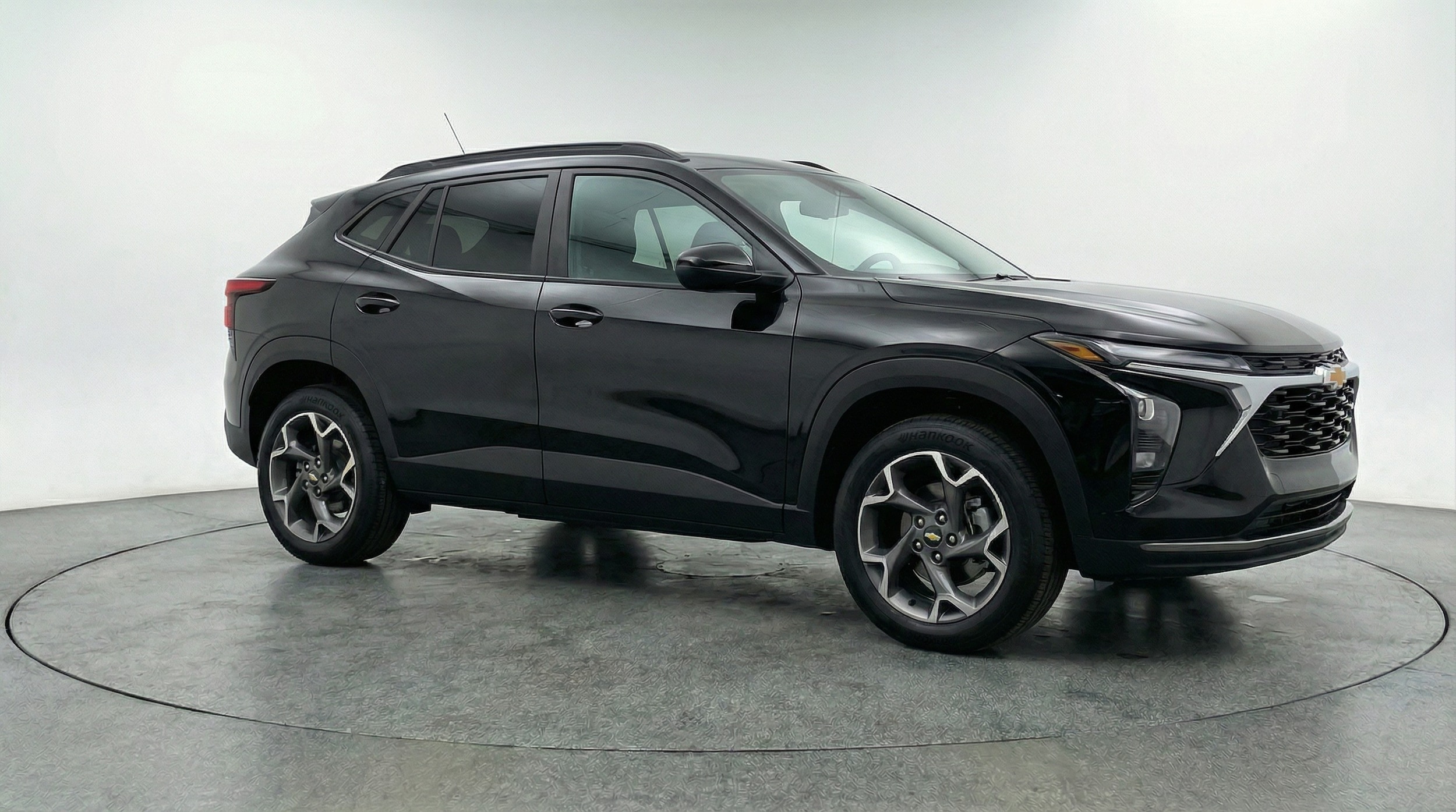 Thumbnail: 2025 Chevrolet Trax - 1