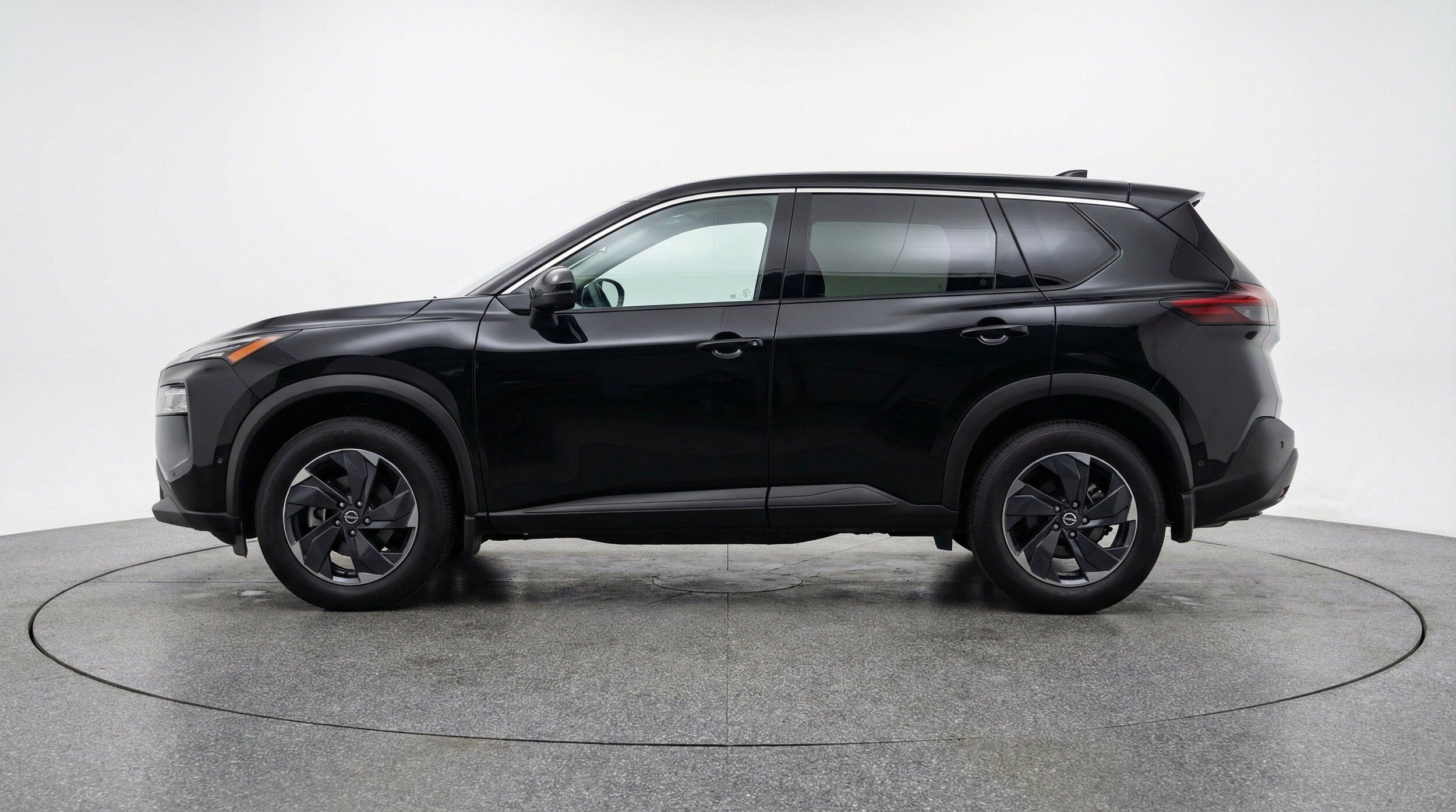 Thumbnail: 2025 Nissan Rogue - 5