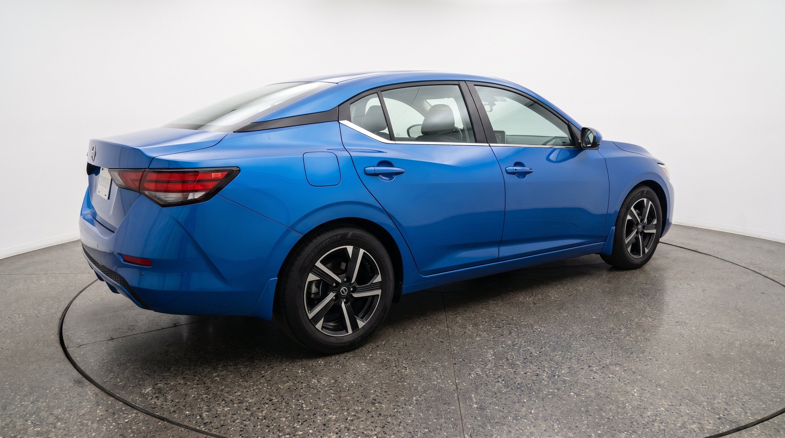 Thumbnail: 2025 Nissan Sentra - 9