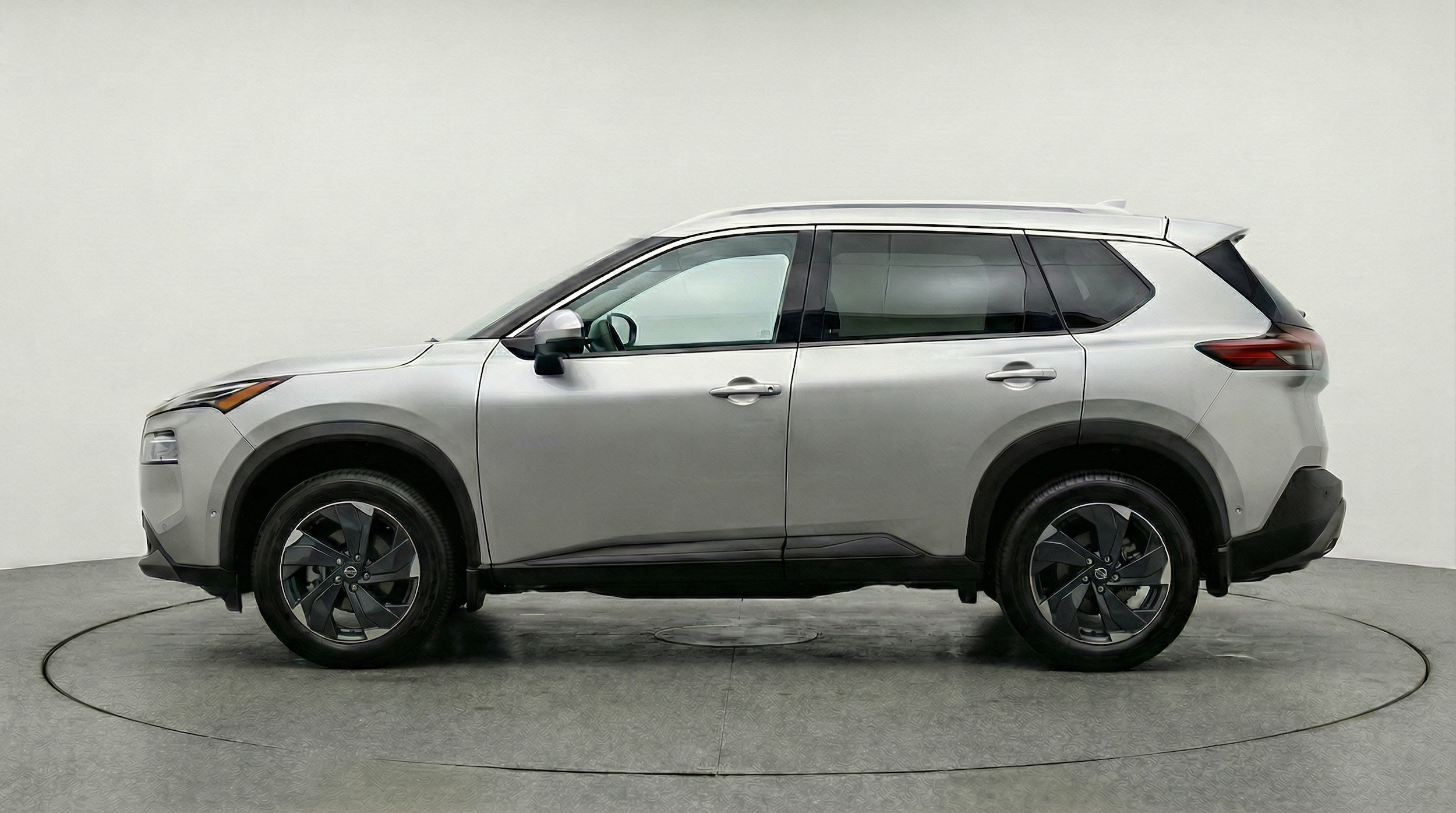Thumbnail: 2025 Nissan Rogue - 4