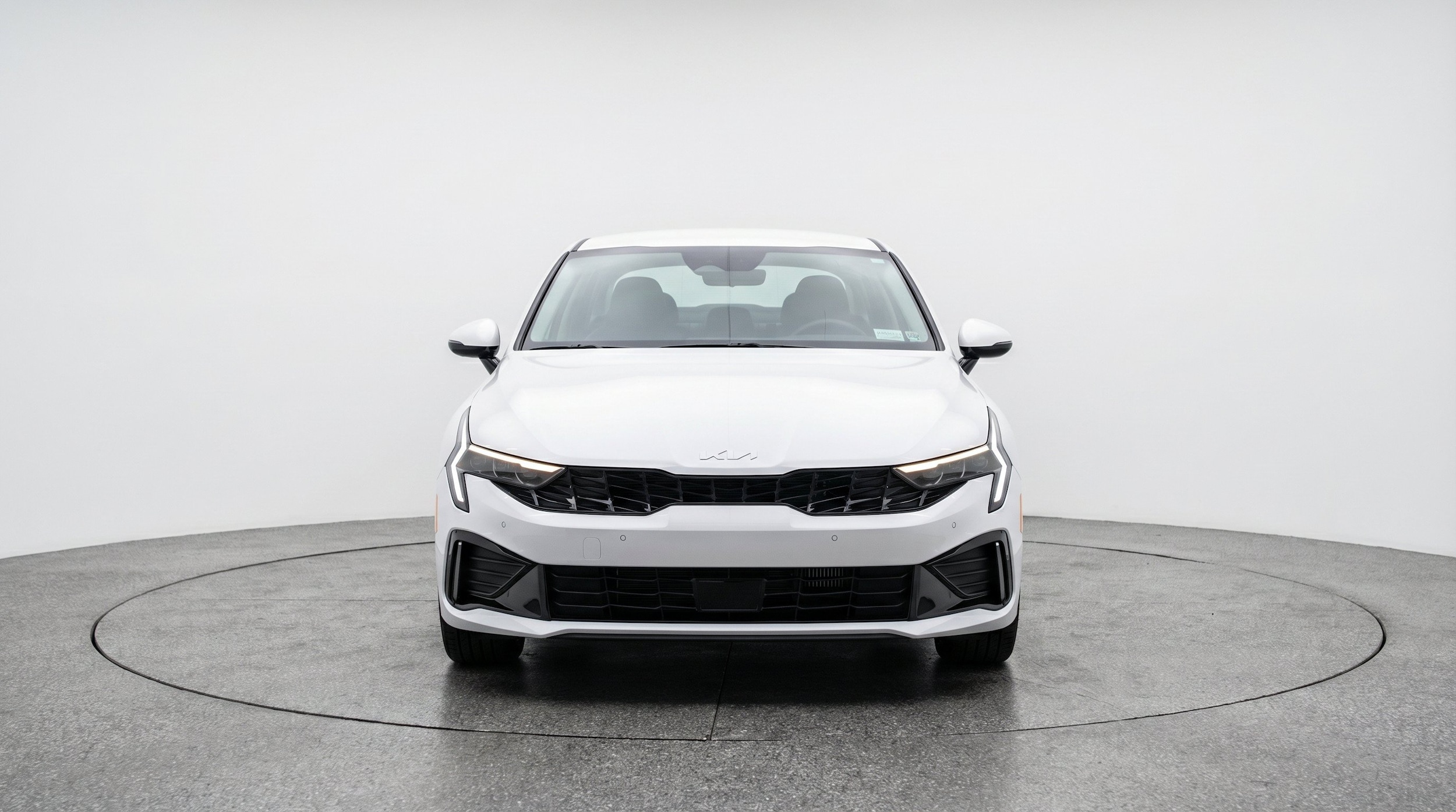 Thumbnail: 2025 Kia K5 - 2