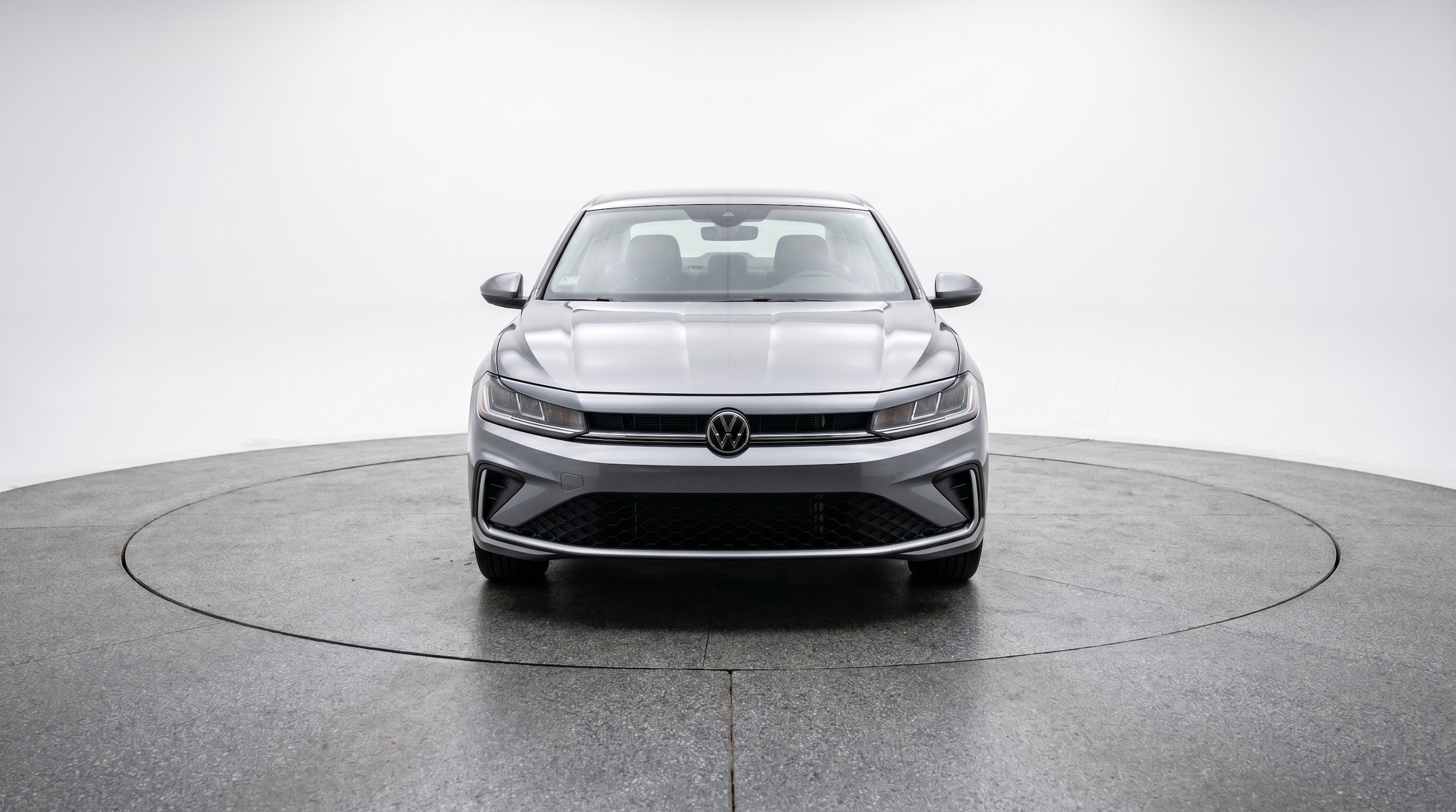 Thumbnail: 2025 Volkswagen Jetta - 2