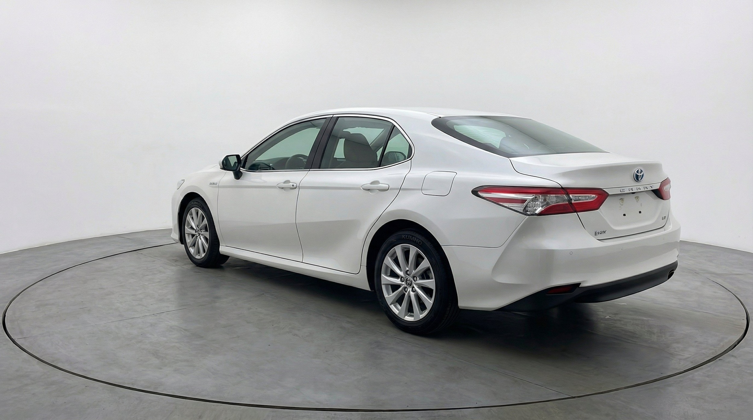 Thumbnail: 2025 Toyota Camry - 6