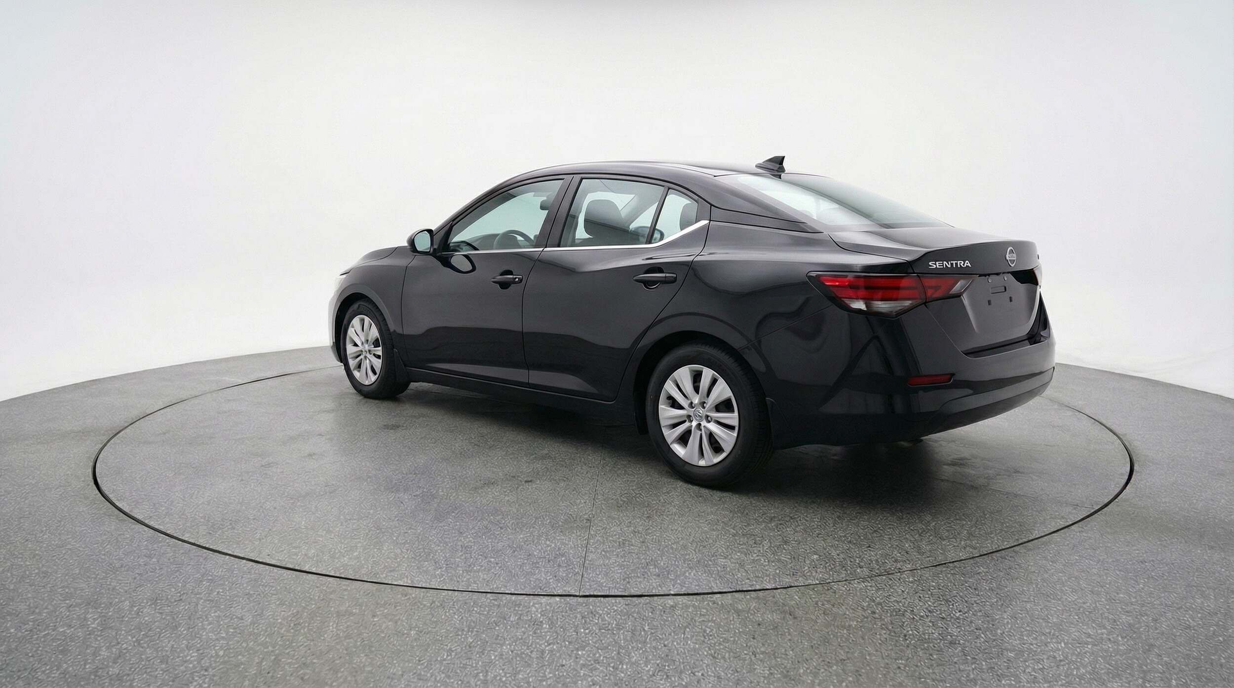 Thumbnail: 2025 Nissan Sentra - 5