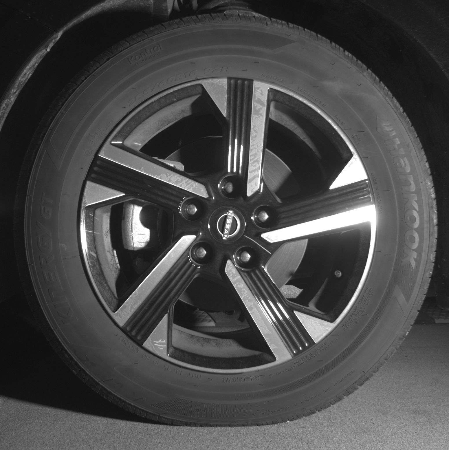 Thumbnail: 2025 Nissan Sentra - 9