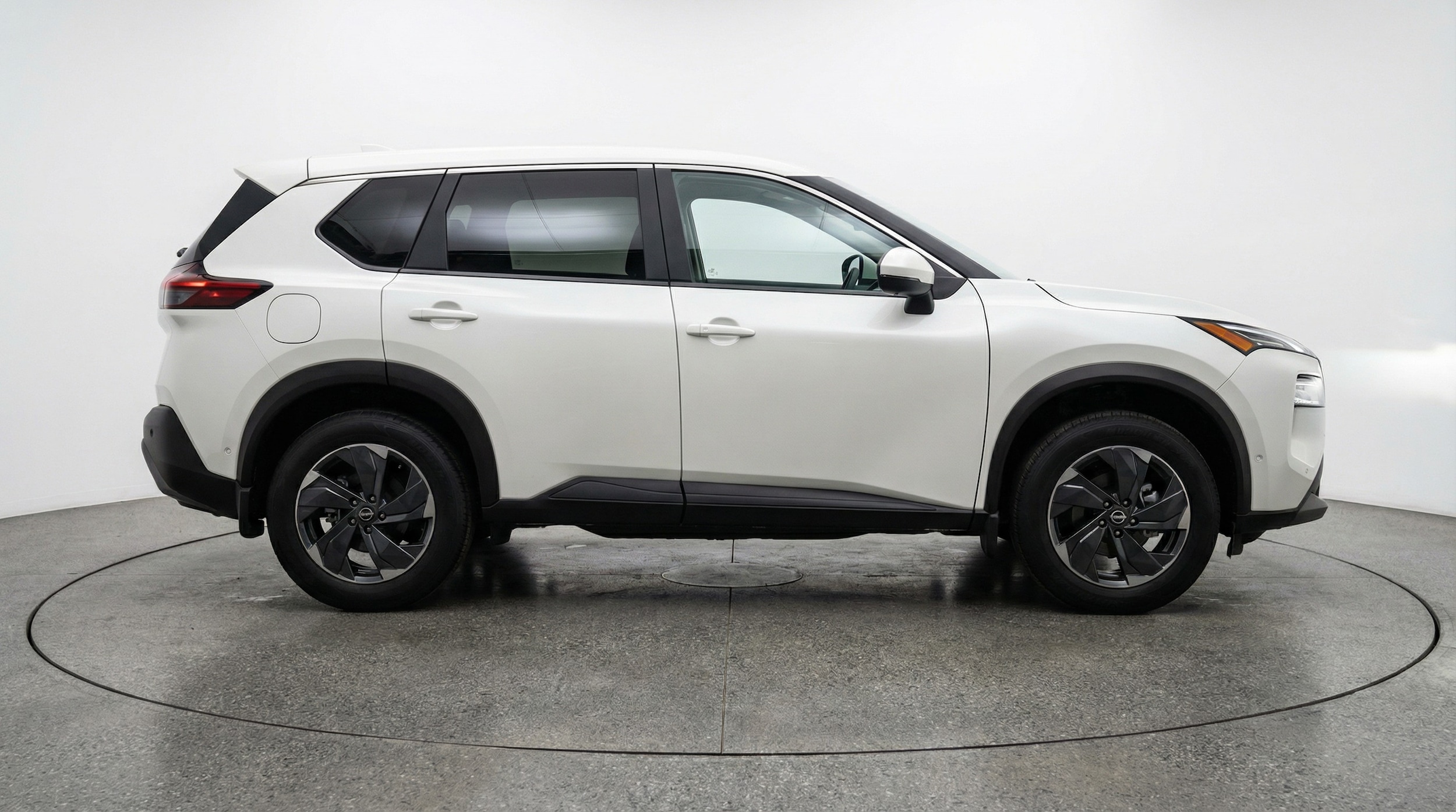 Thumbnail: 2025 Nissan Rogue - 8