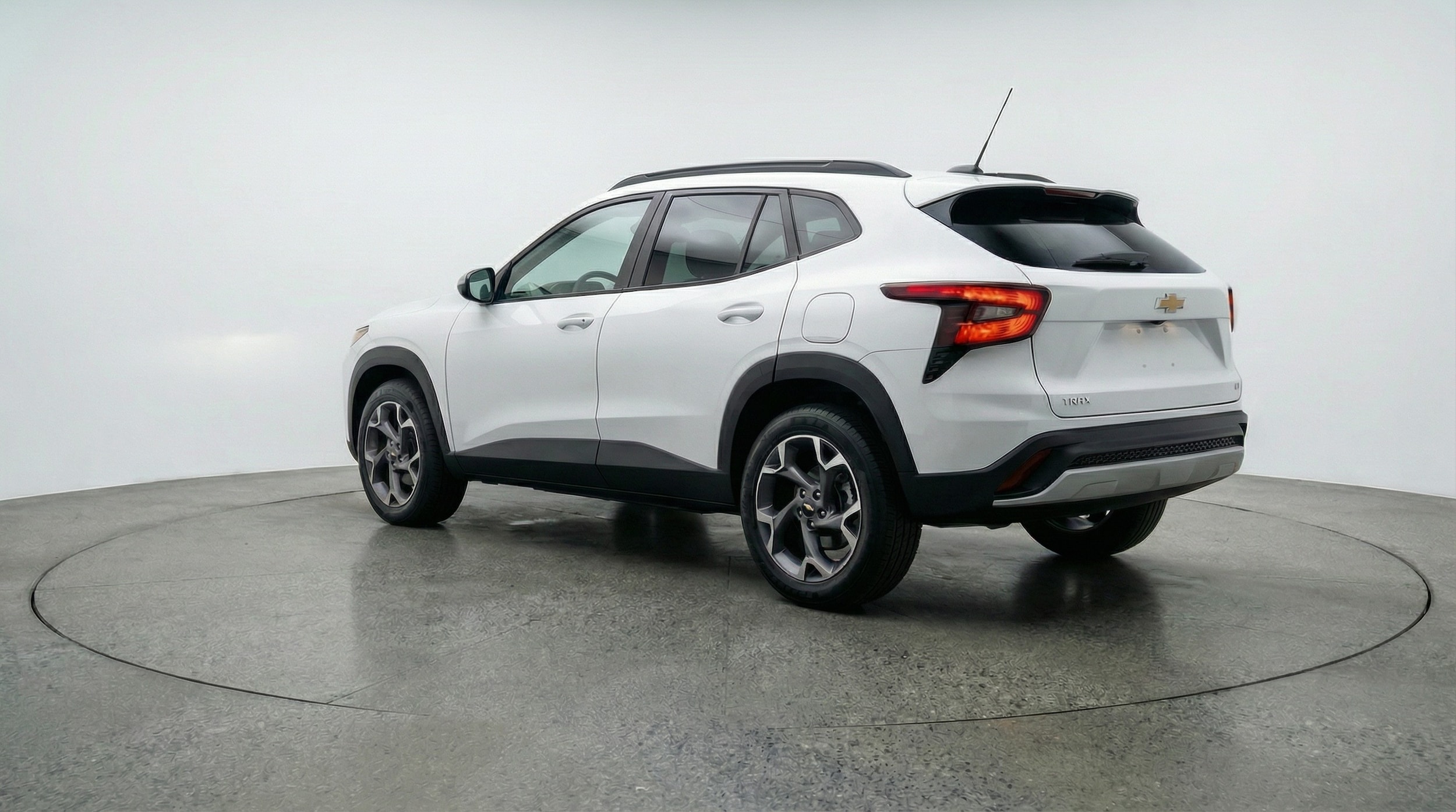 Thumbnail: 2025 Chevrolet Trax - 5