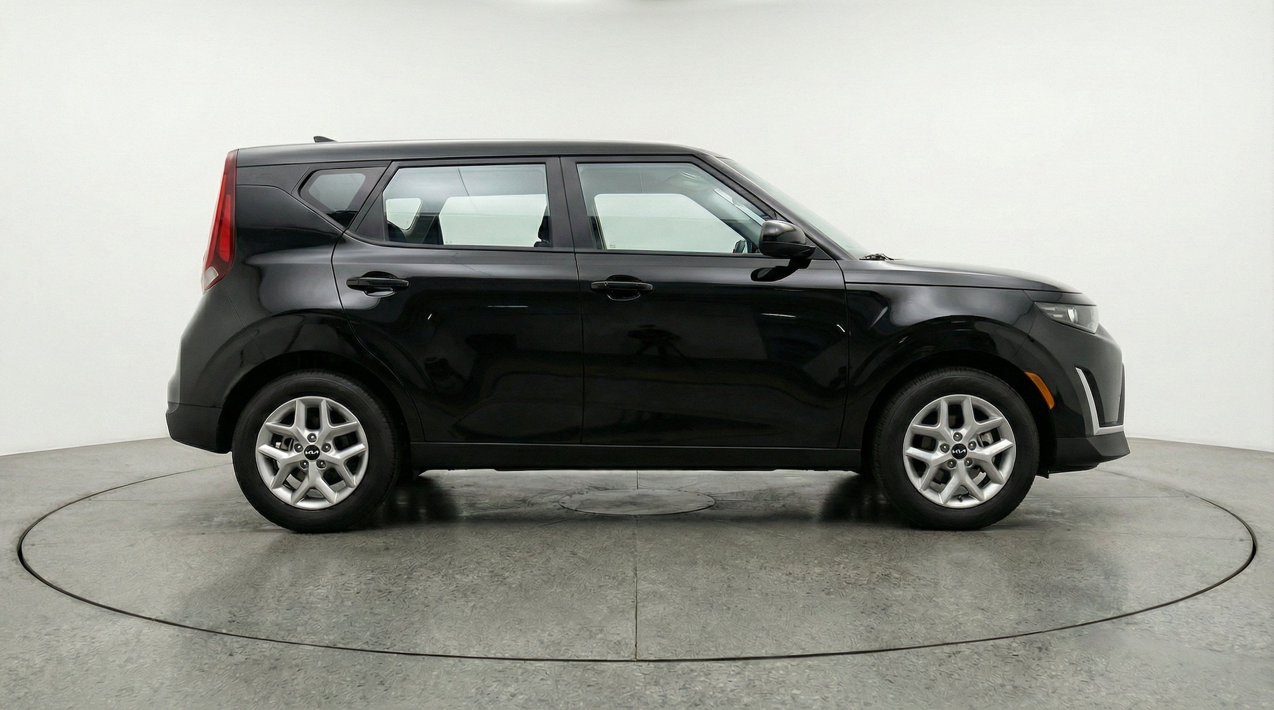 Thumbnail: 2025 Kia Soul - 11
