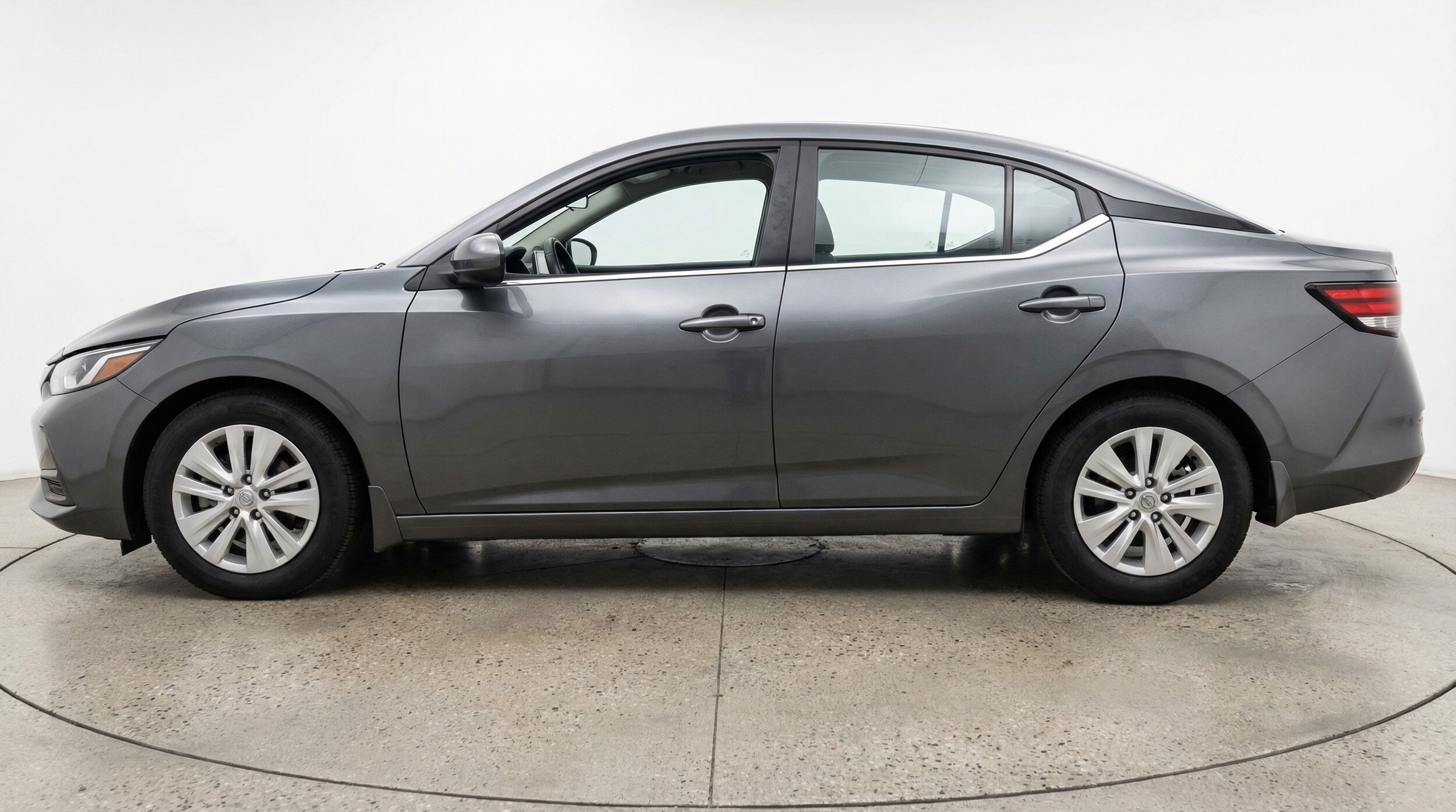 Thumbnail: 2025 Nissan Sentra - 4