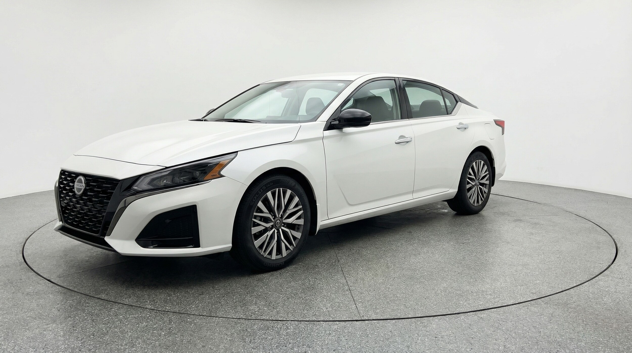 Thumbnail: 2025 Nissan Altima - 3