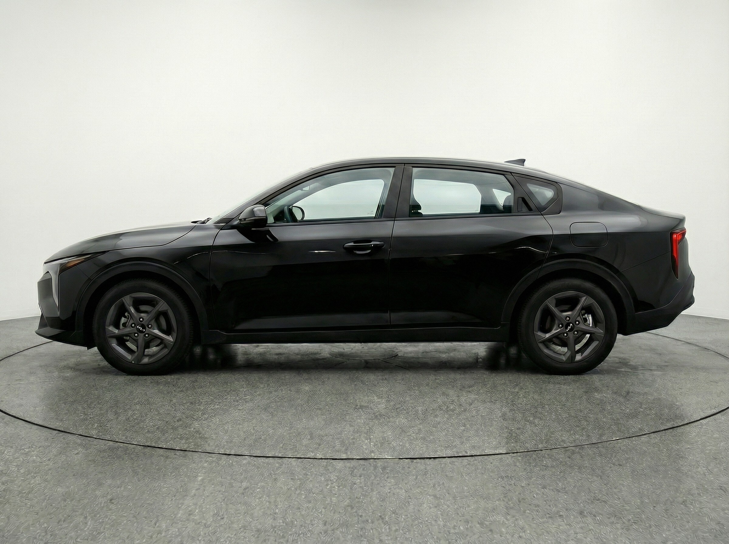 Thumbnail: 2025 Kia K4 - 4