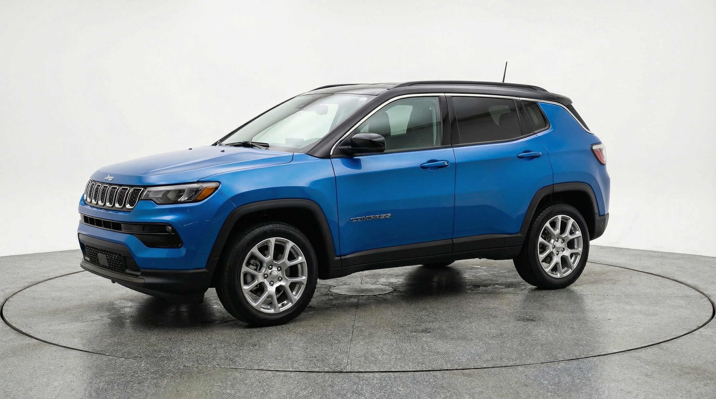 Thumbnail: 2025 Jeep Compass - 3