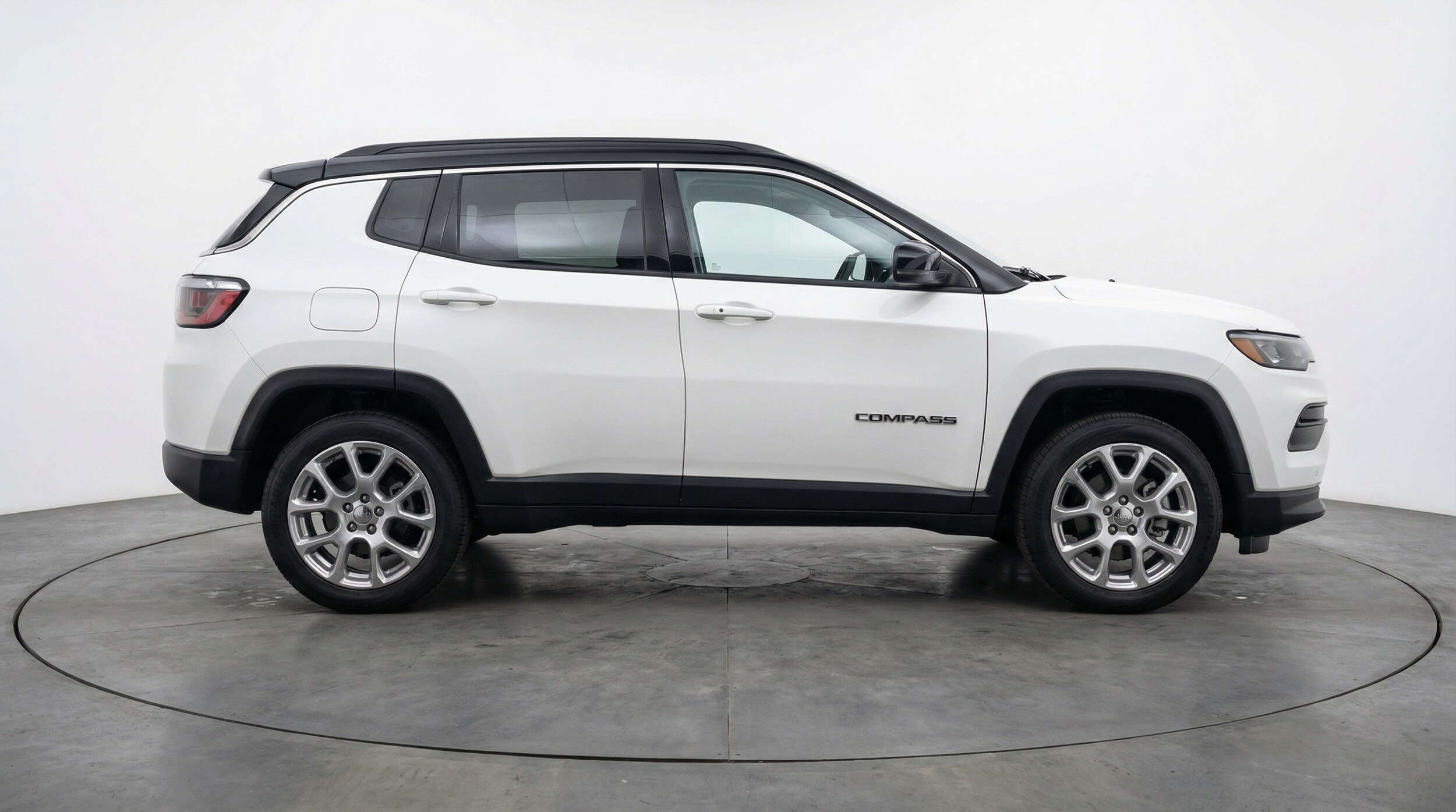 Thumbnail: 2025 Jeep Compass - 8