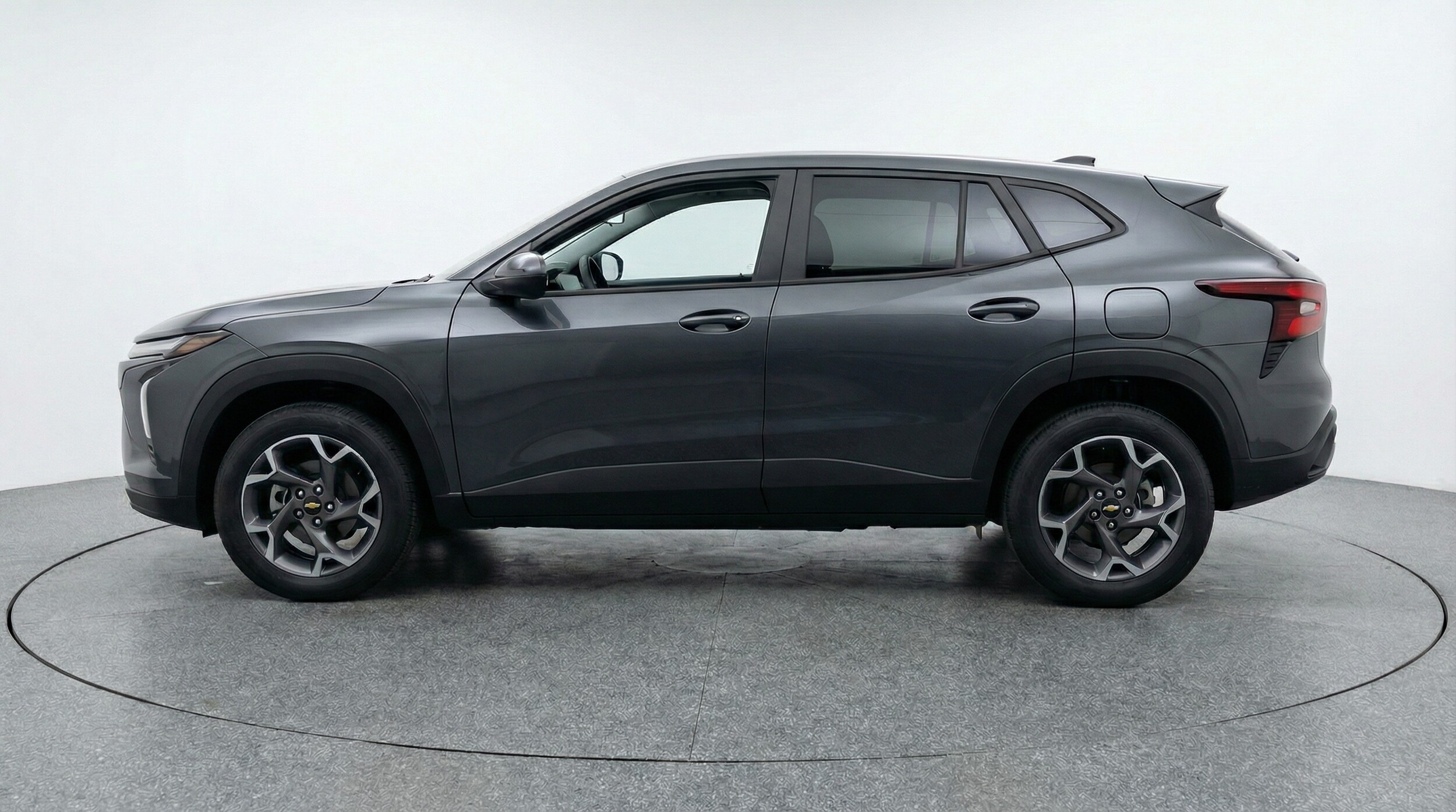 Thumbnail: 2025 Chevrolet Trax - 4