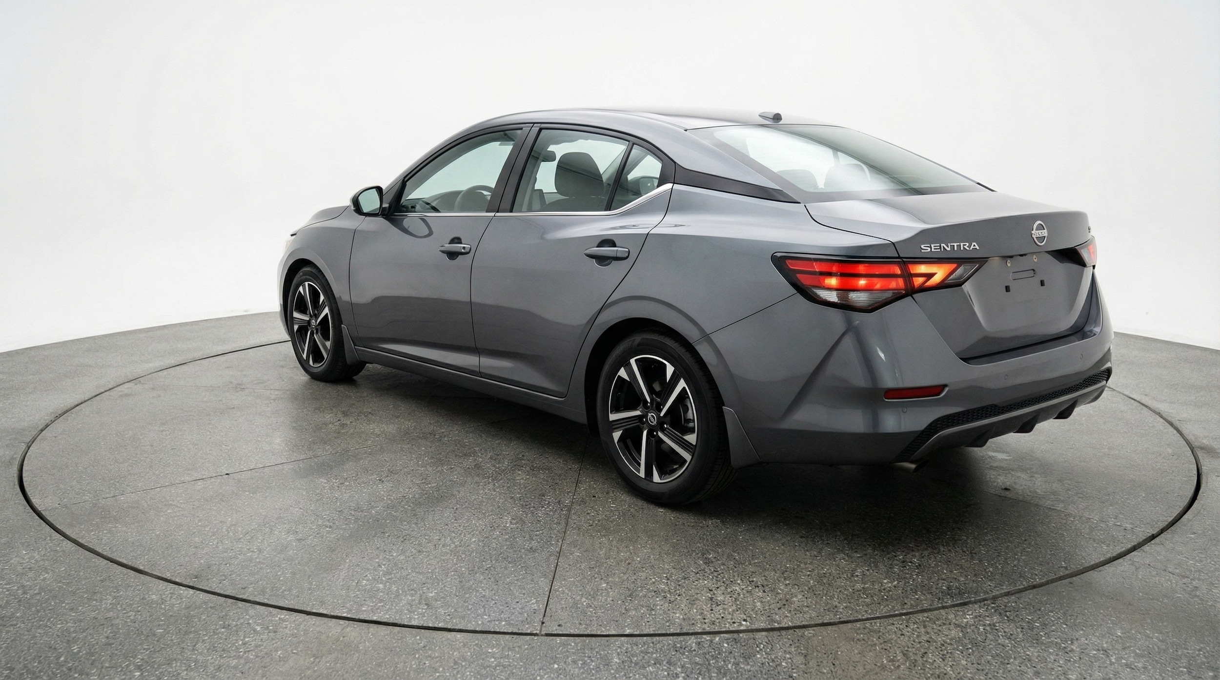 Thumbnail: 2025 Nissan Sentra - 5