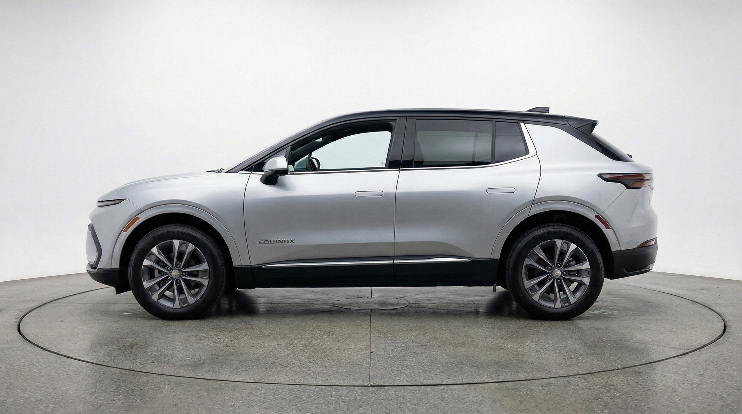 Thumbnail: 2025 Chevrolet Equinox - 4