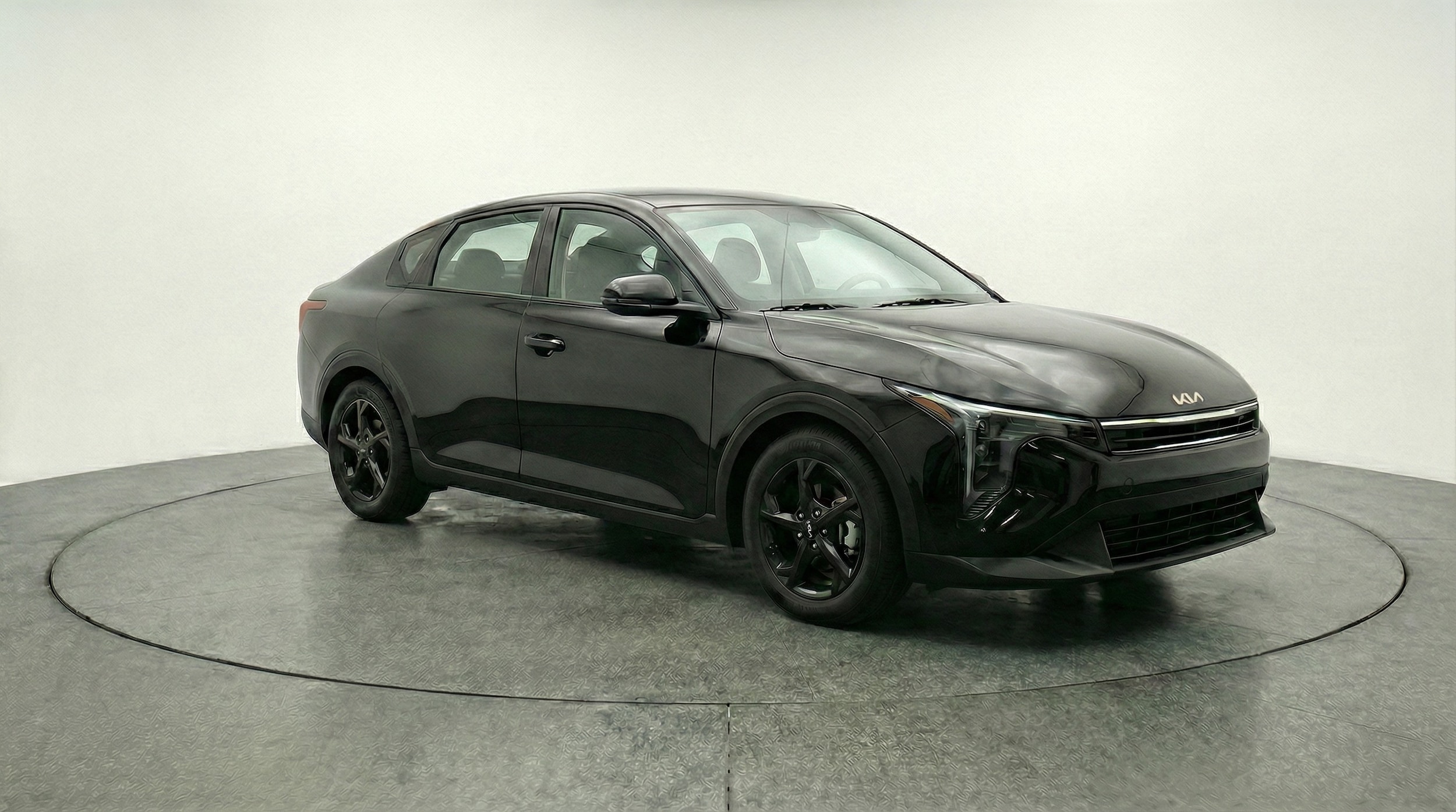 Thumbnail: 2025 Kia K4 - 1