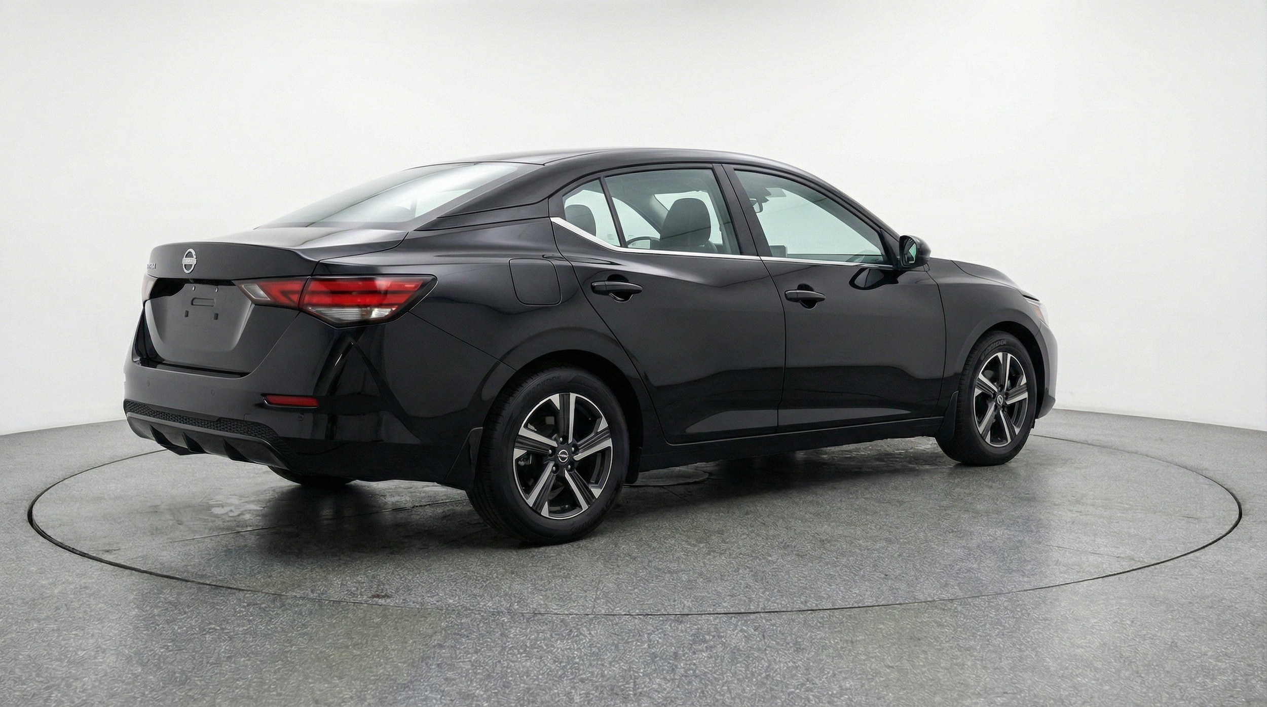 Thumbnail: 2025 Nissan Sentra - 9
