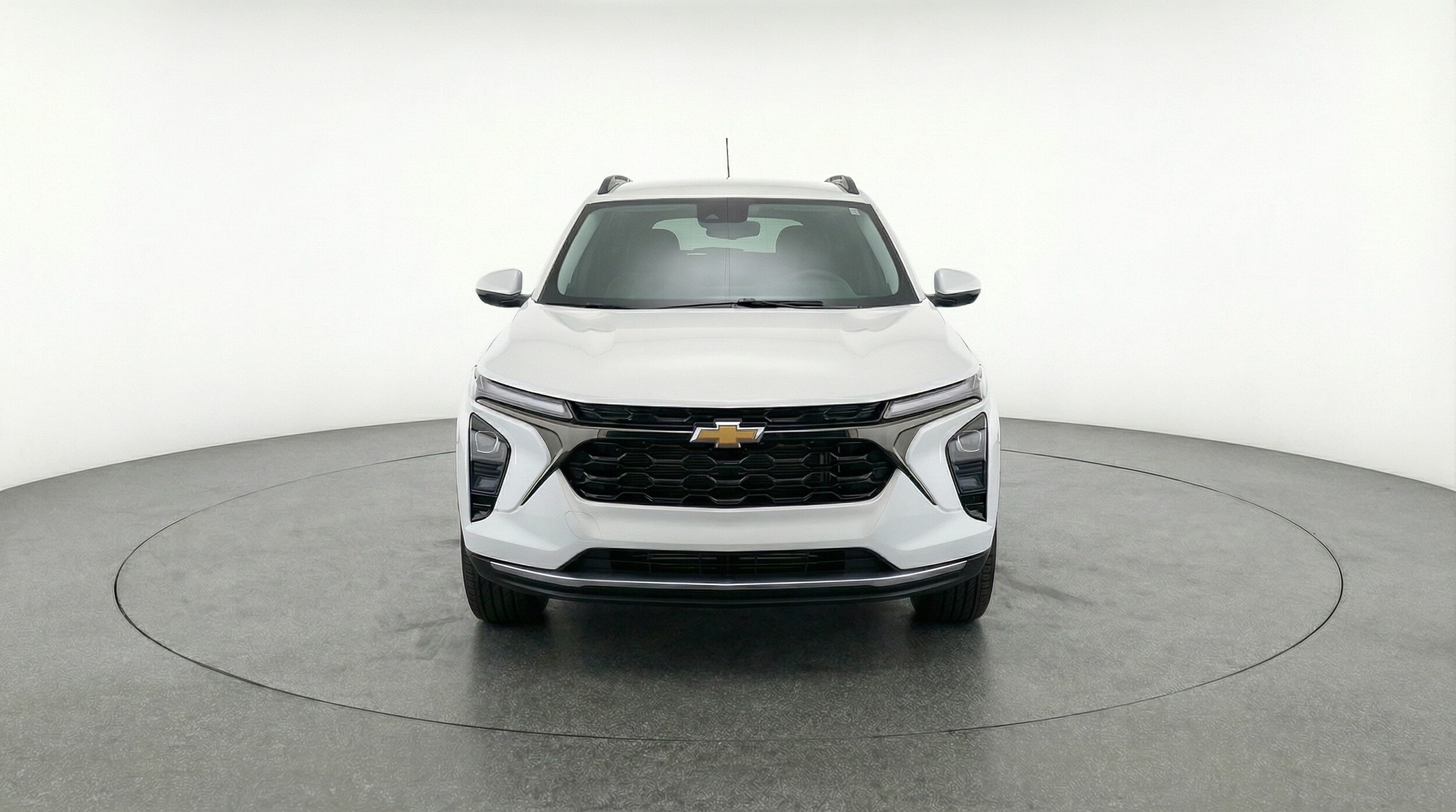 Thumbnail: 2025 Chevrolet Trax - 2