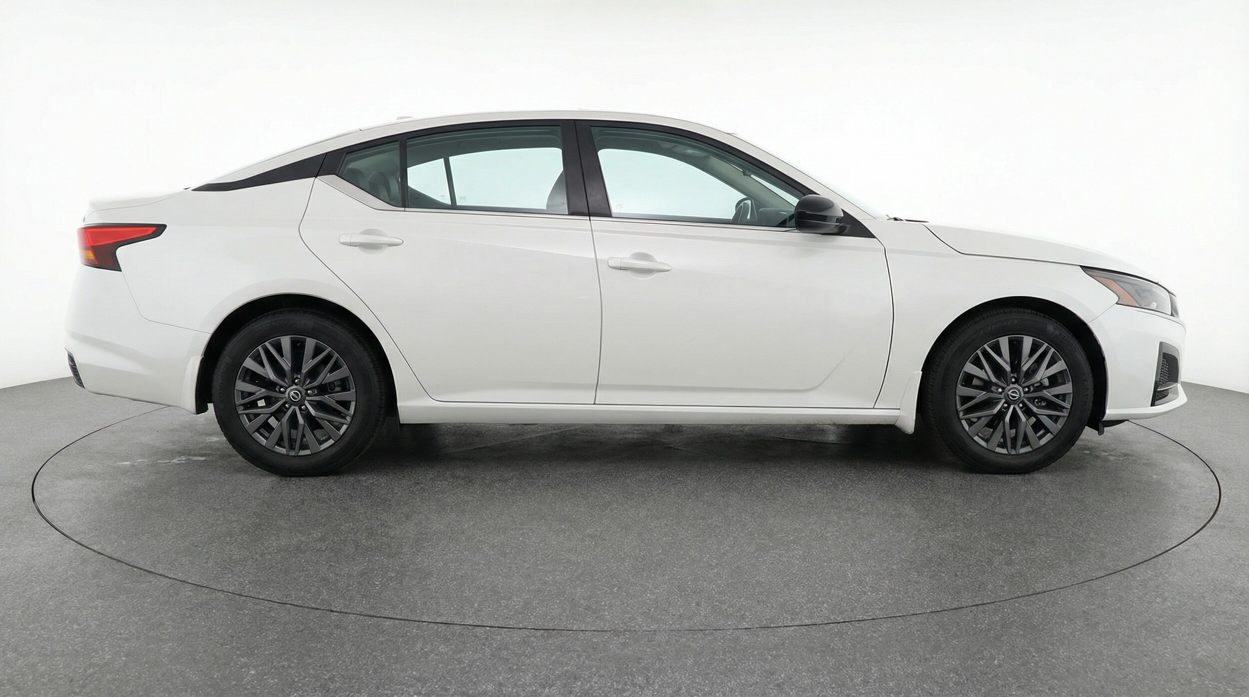 Thumbnail: 2025 Nissan Altima - 8