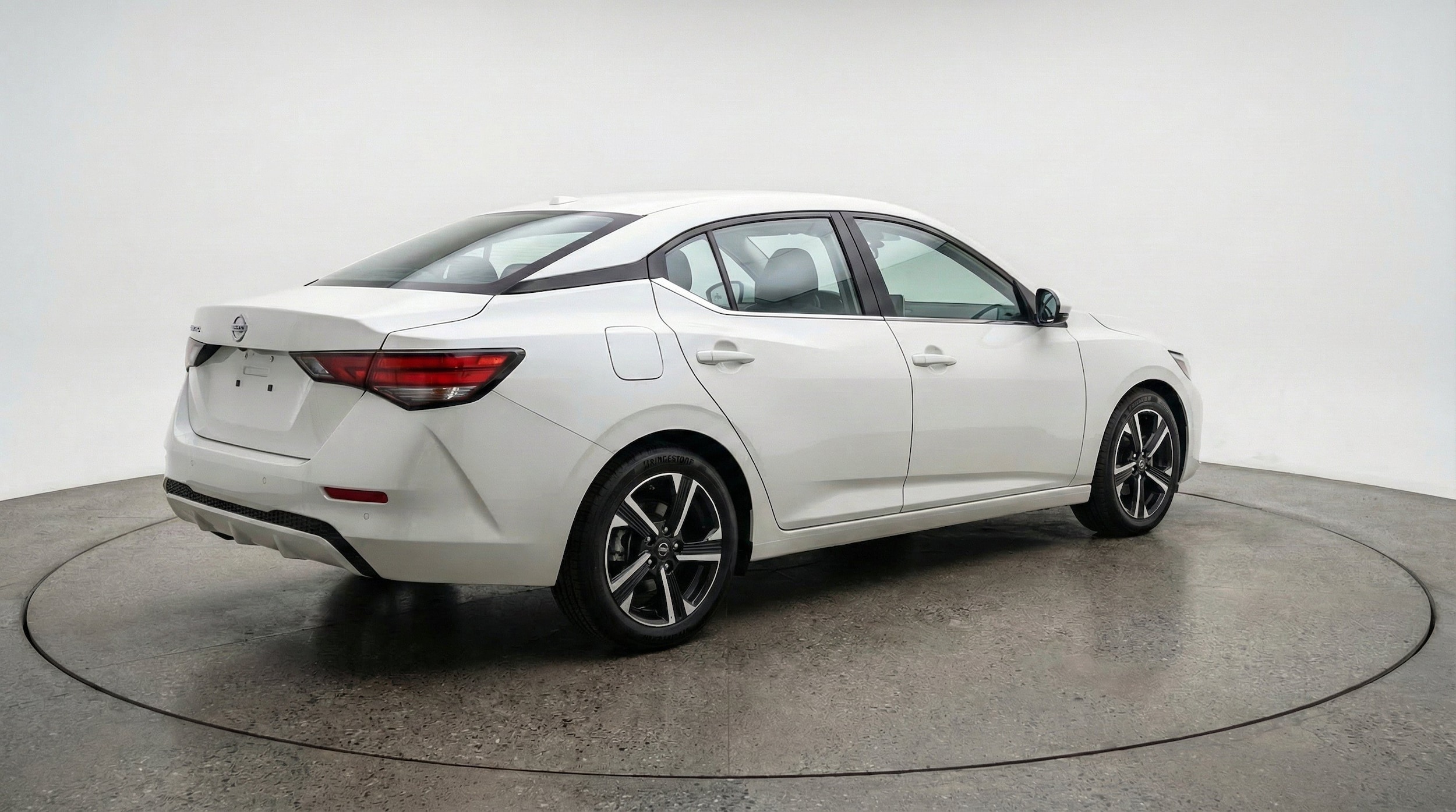 Thumbnail: 2025 Nissan Sentra - 9