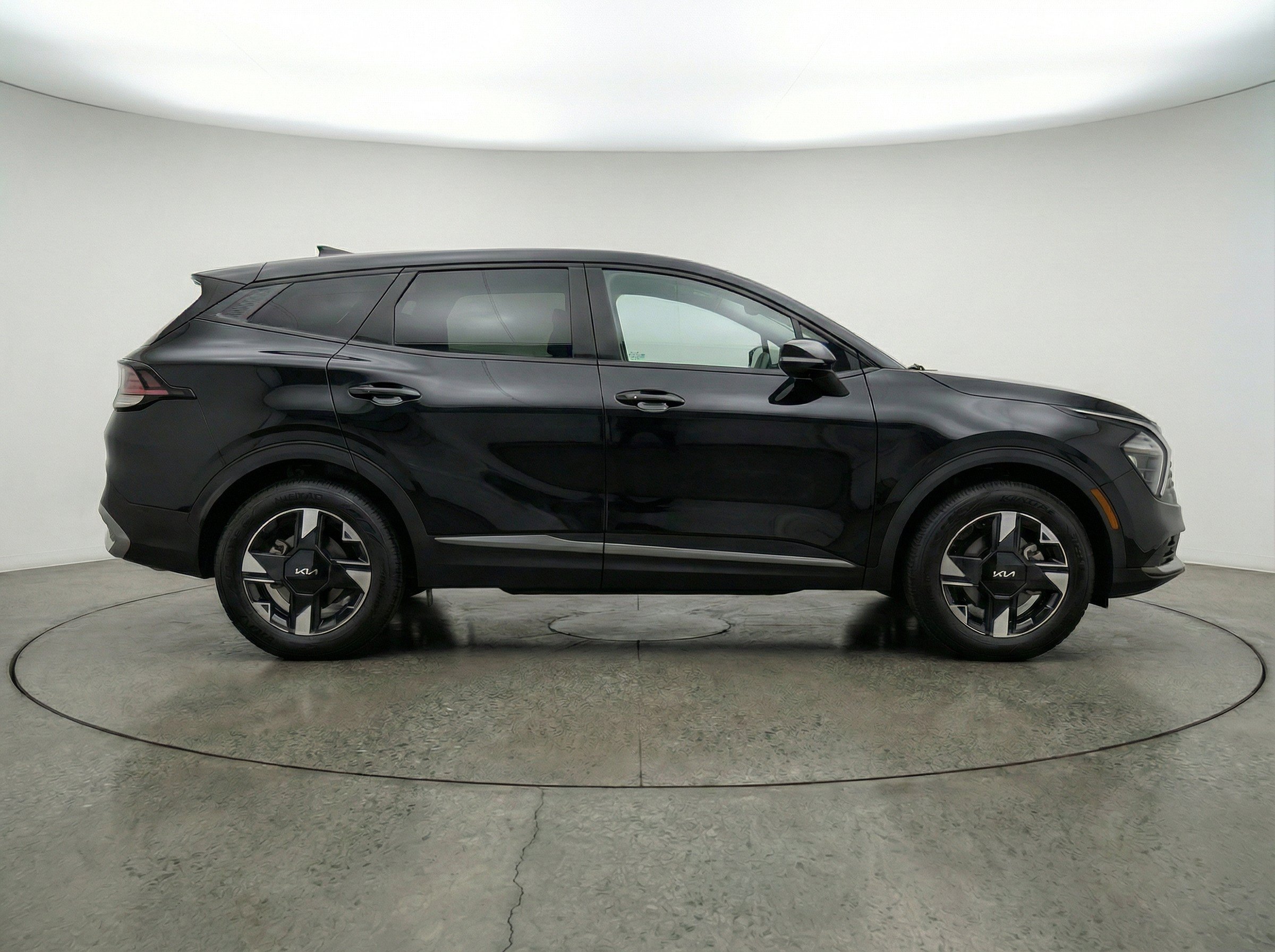 Thumbnail: 2026 Kia Sportage - 10