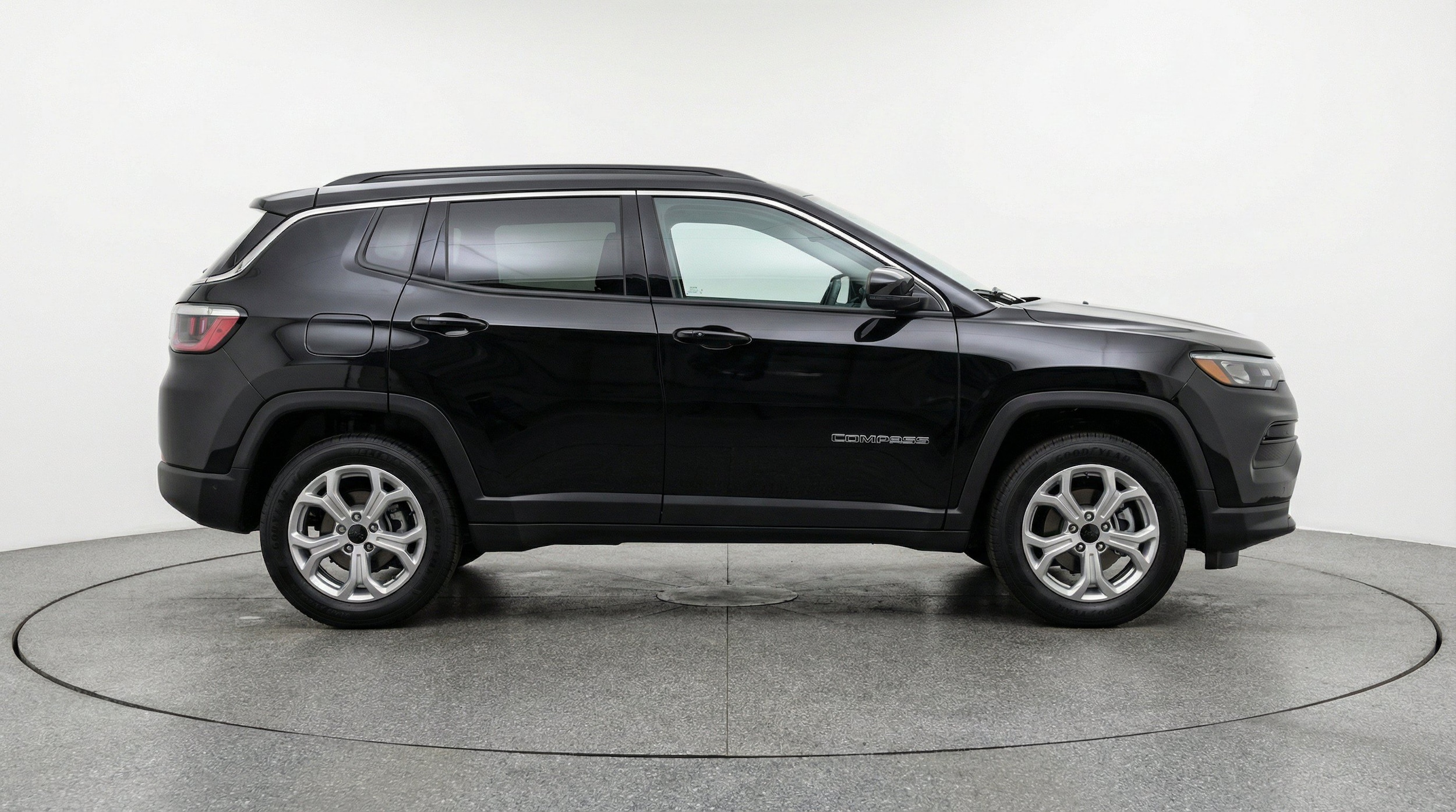 Thumbnail: 2025 Jeep Compass - 11