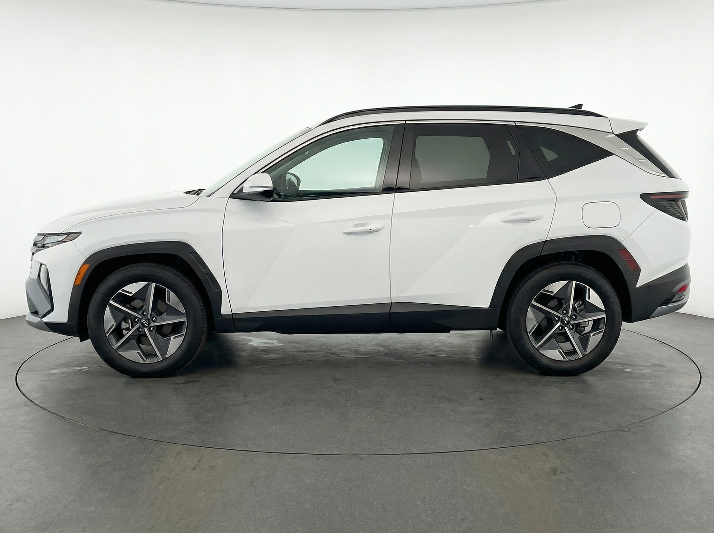 Thumbnail: 2025 Hyundai Tucson - 4