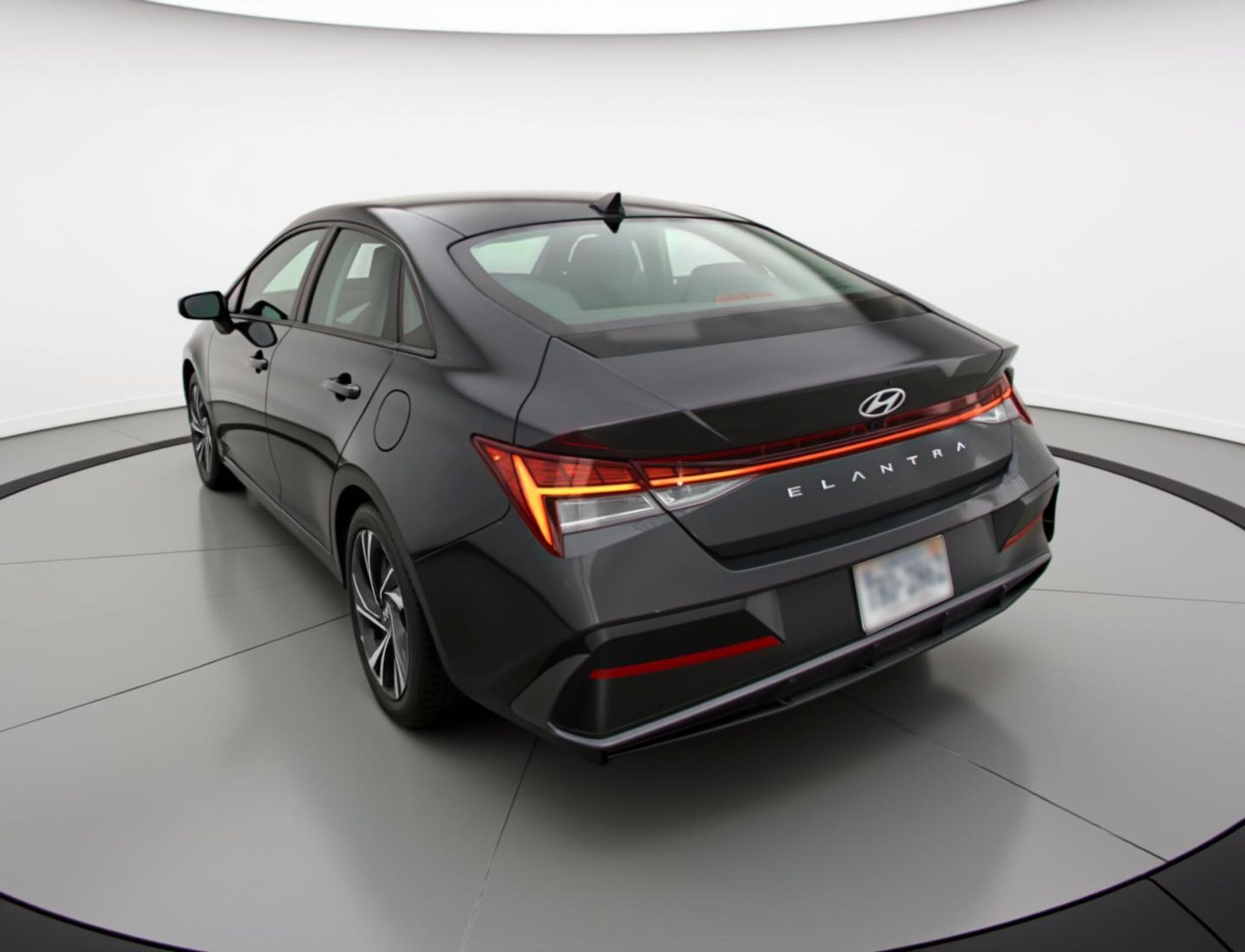 Thumbnail: 2025 Hyundai Elantra - 5