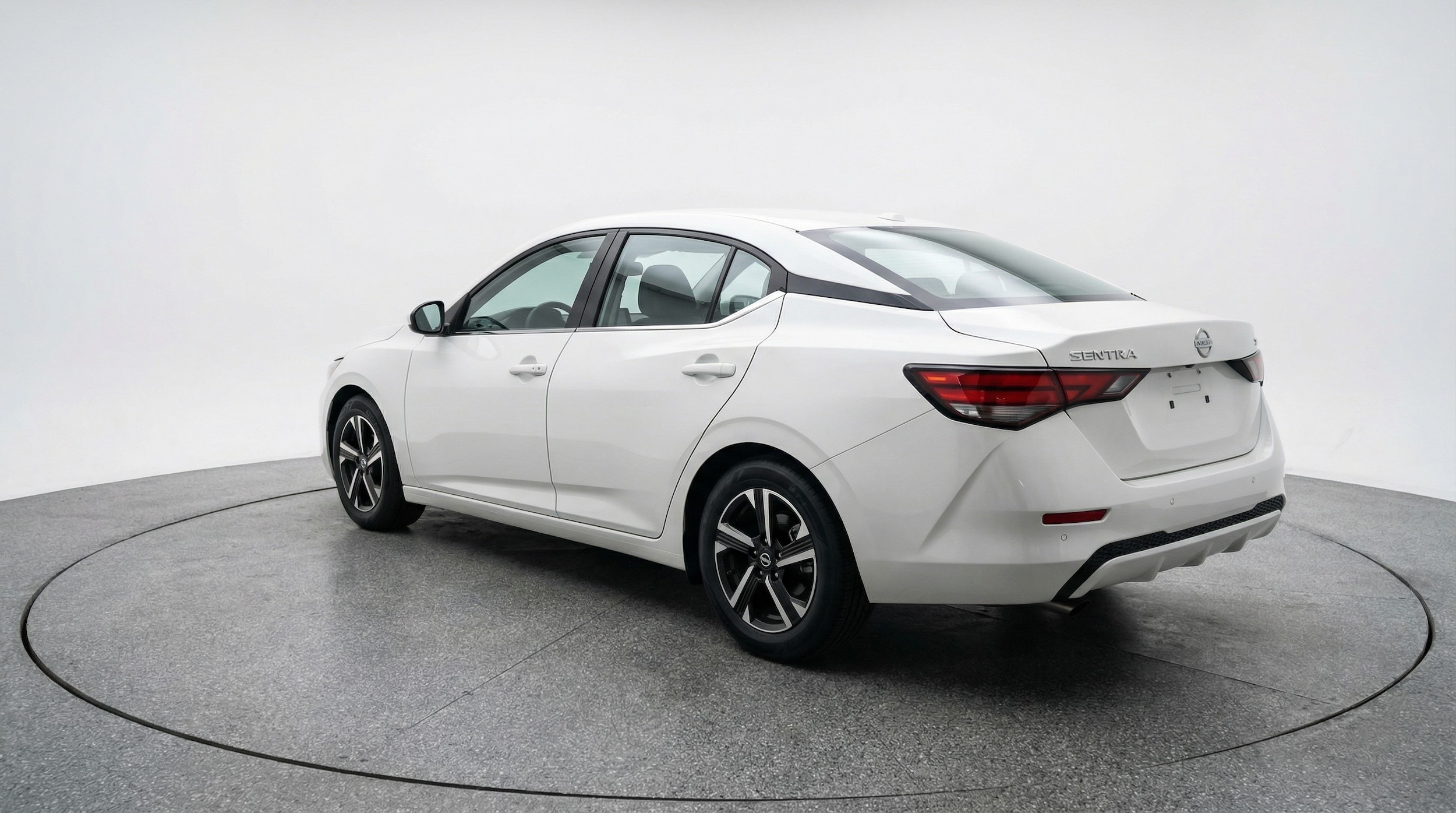 Thumbnail: 2025 Nissan Sentra - 5