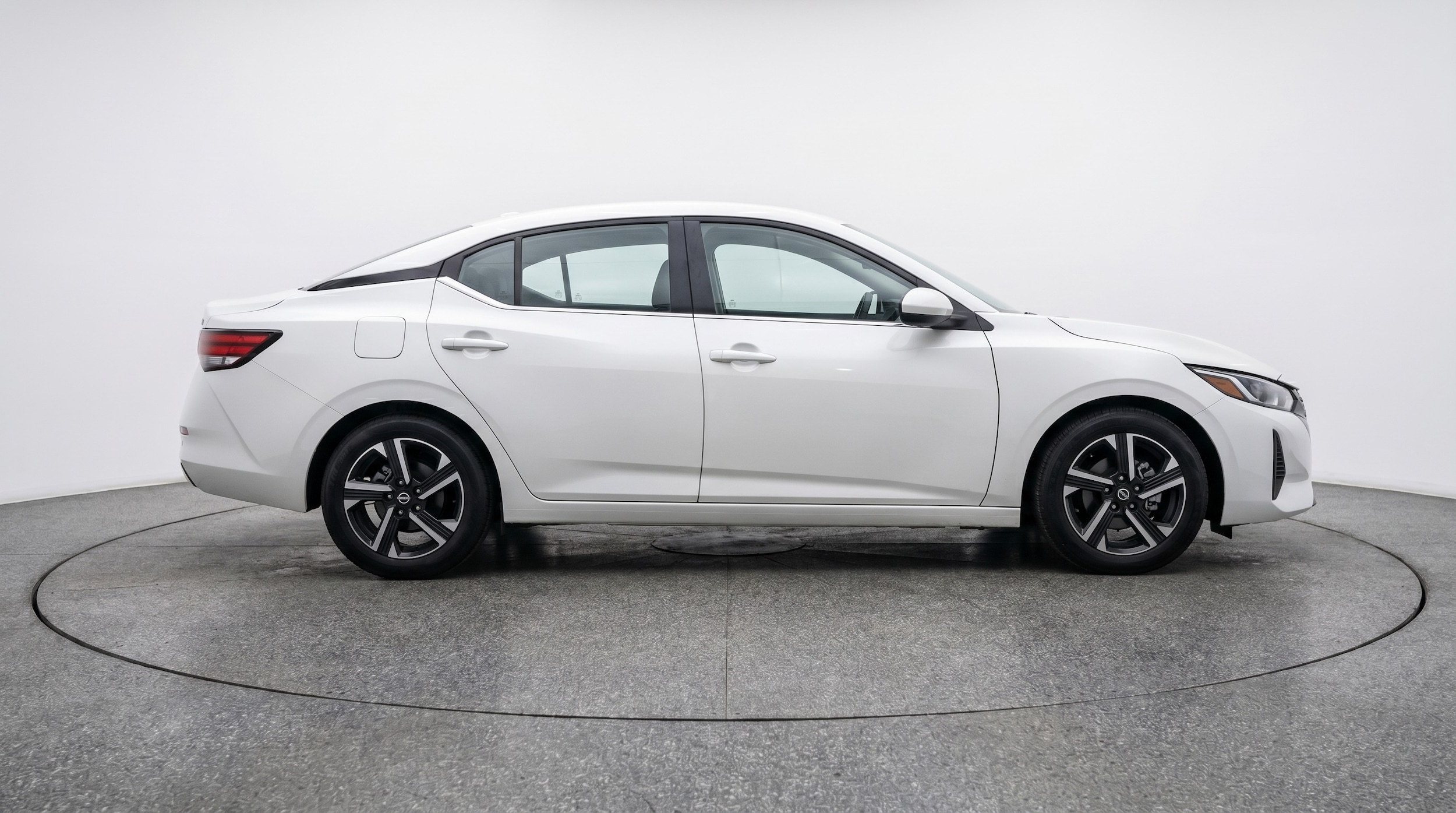 Thumbnail: 2025 Nissan Sentra - 8