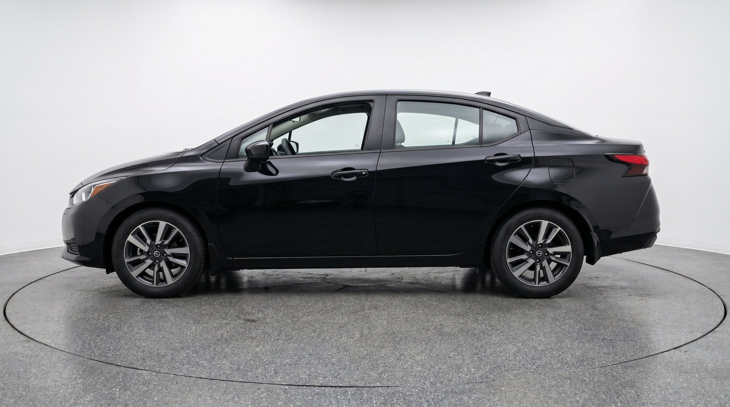Thumbnail: 2025 Nissan Versa - 5