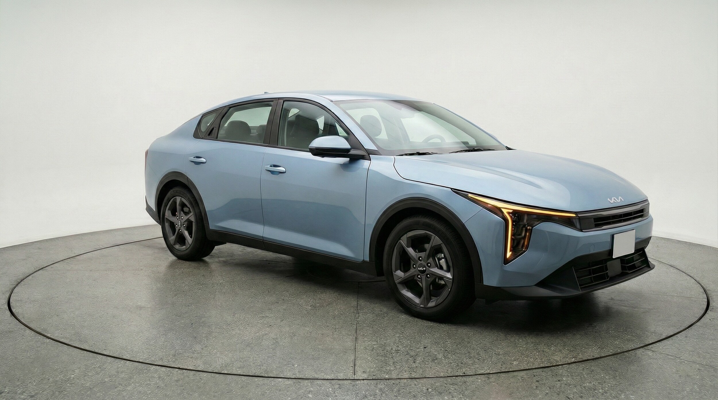 Thumbnail: 2025 Kia K4 - 1