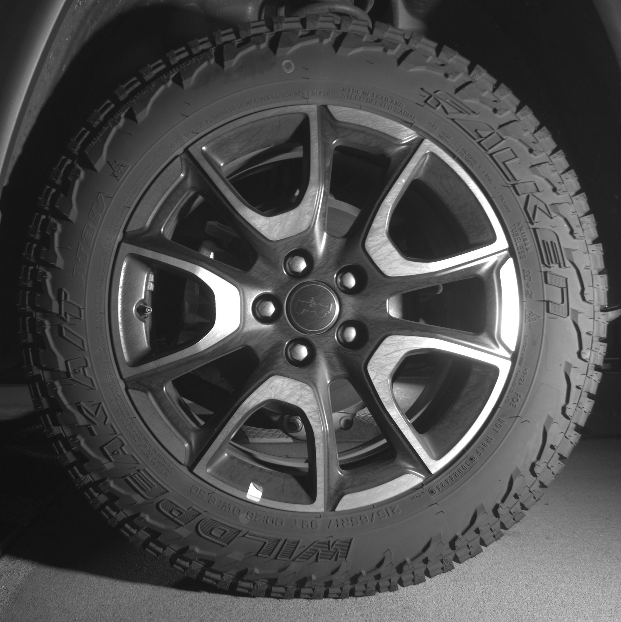 Thumbnail: 2025 Jeep Compass - 11