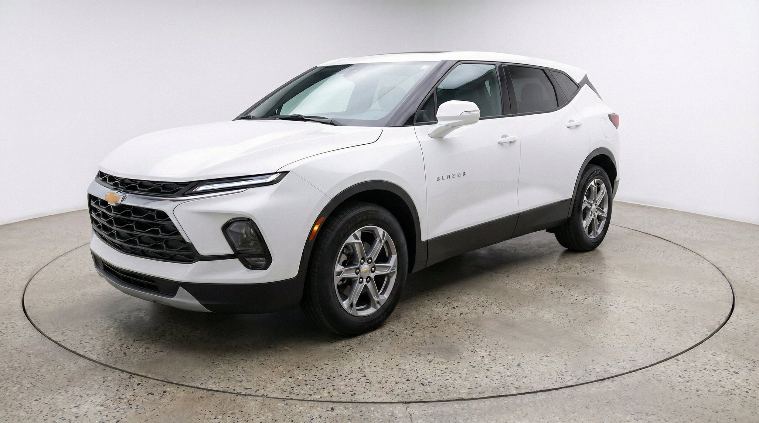 Thumbnail: 2025 Chevrolet Blazer - 3