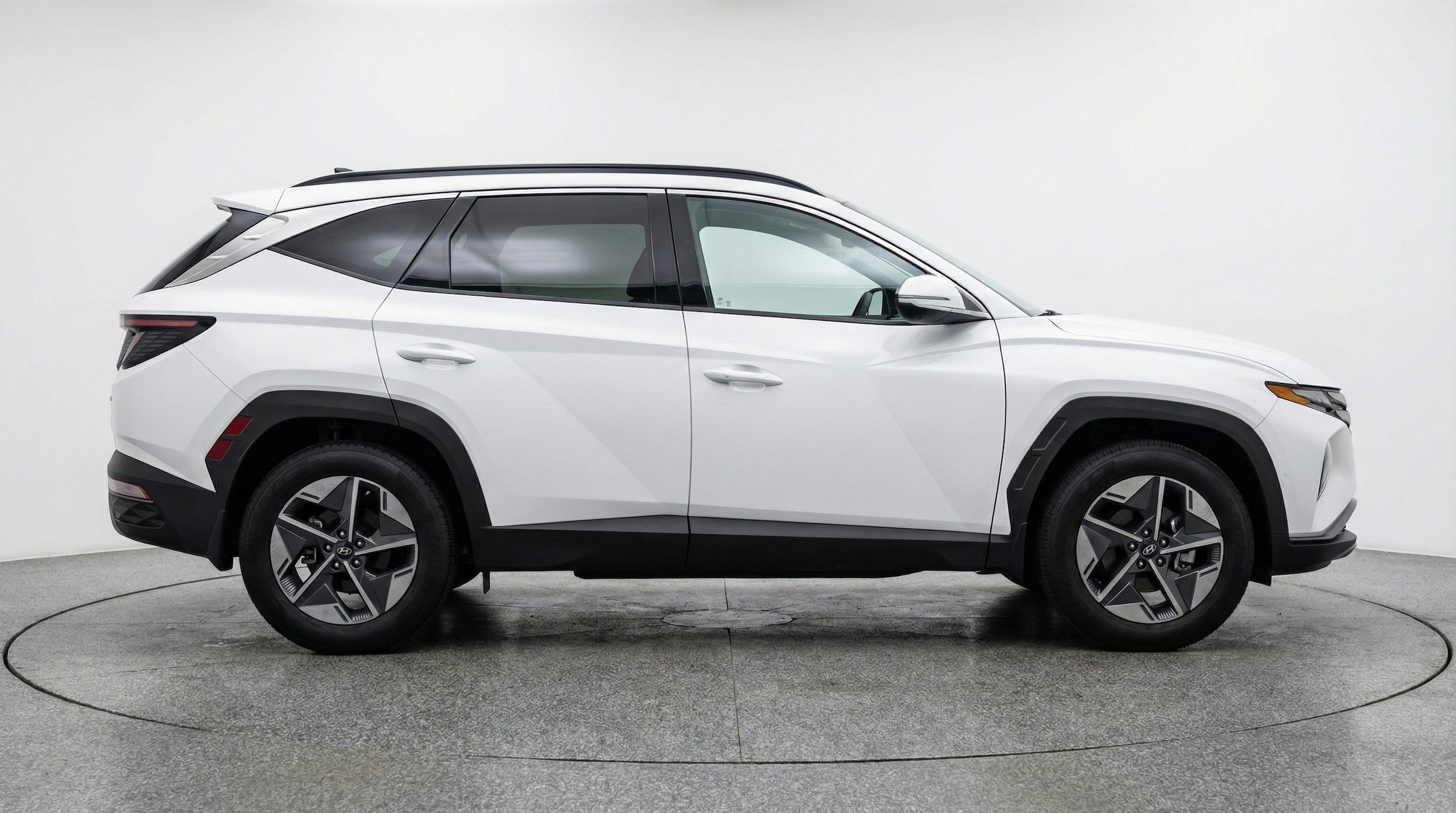 Thumbnail: 2025 Hyundai Tucson - 8