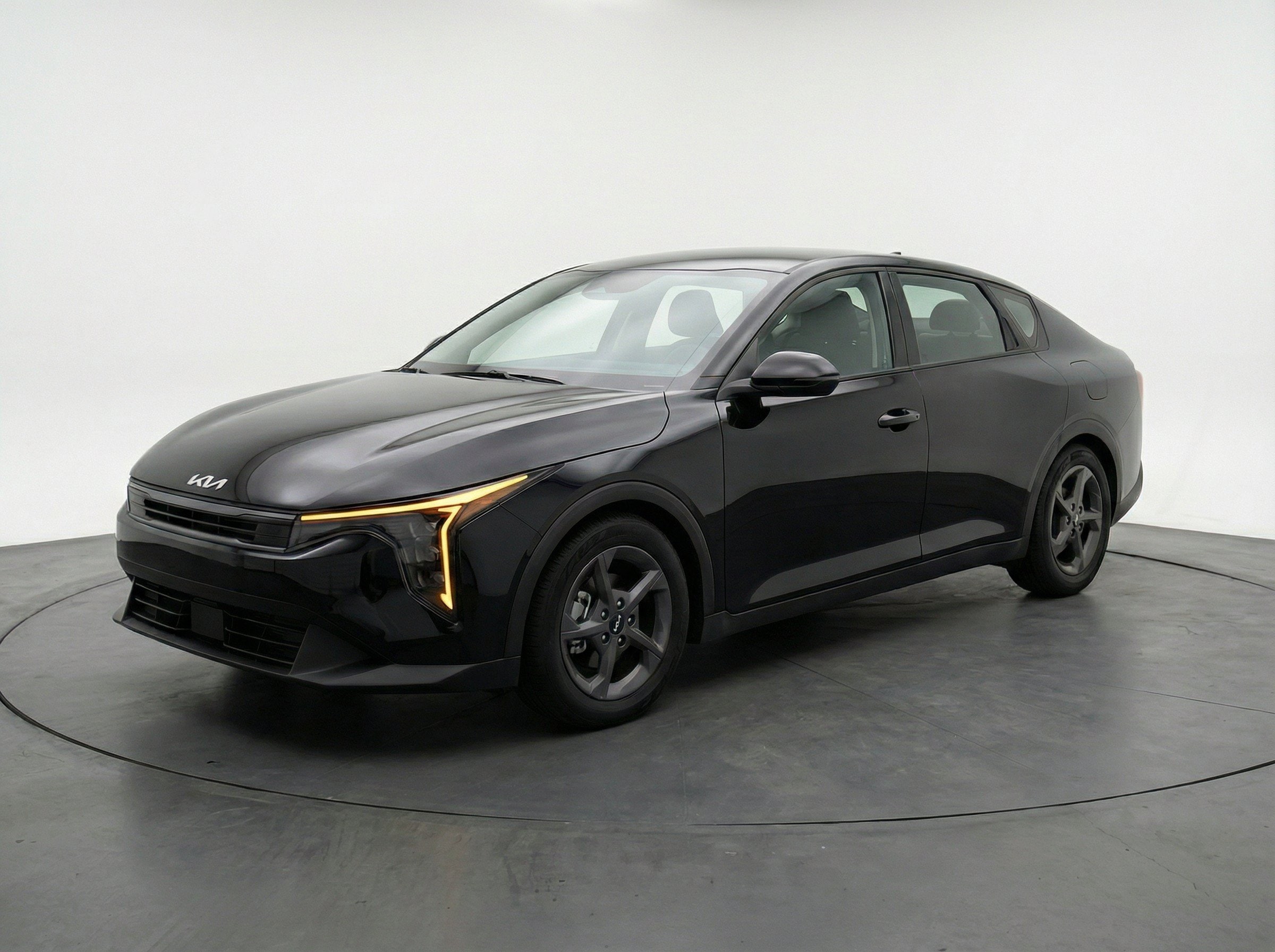 Thumbnail: 2025 Kia K4 - 3