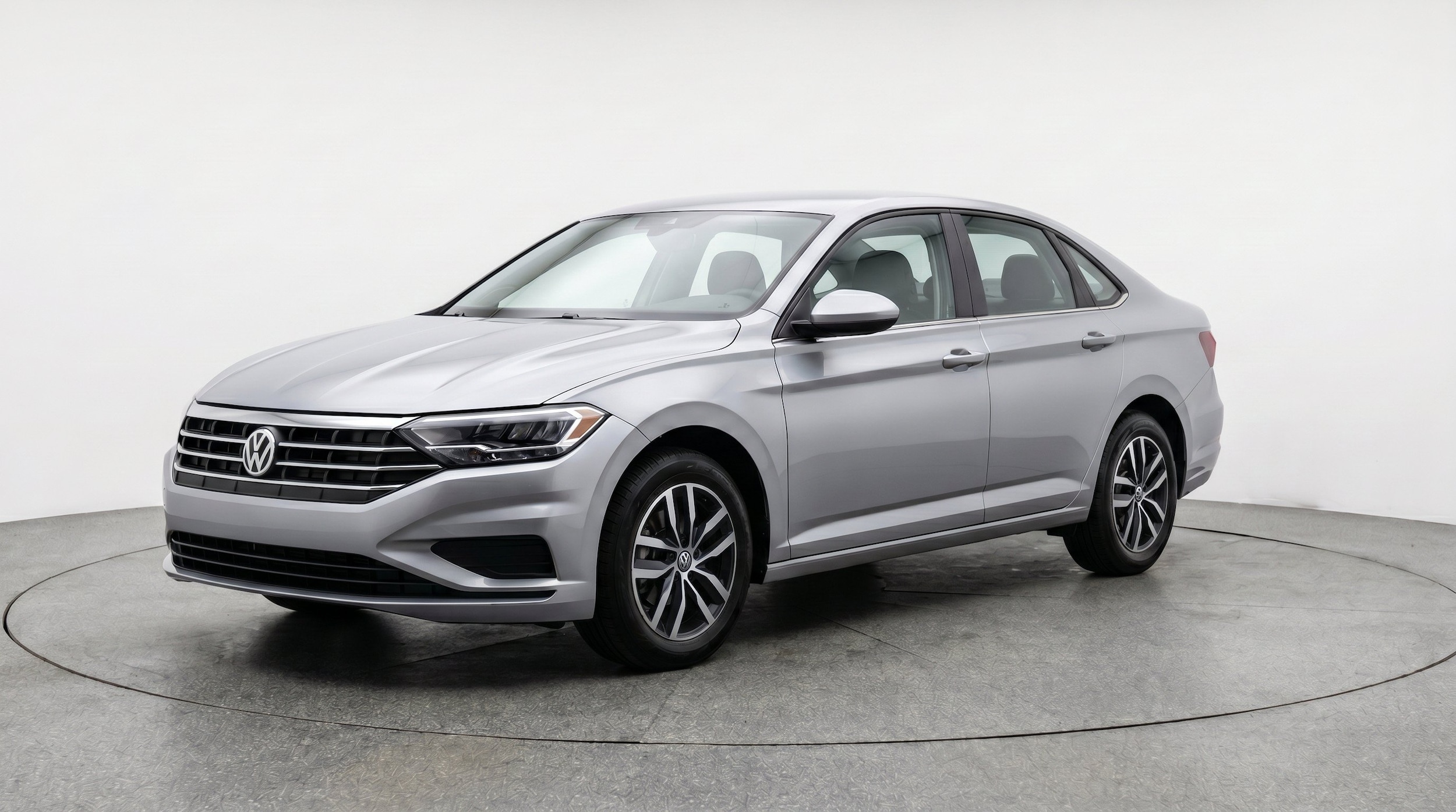 Thumbnail: 2025 Volkswagen Jetta - 3