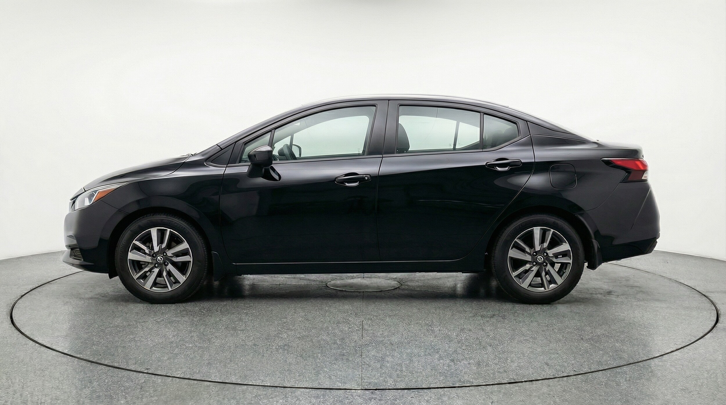 Thumbnail: 2025 Nissan Versa - 4